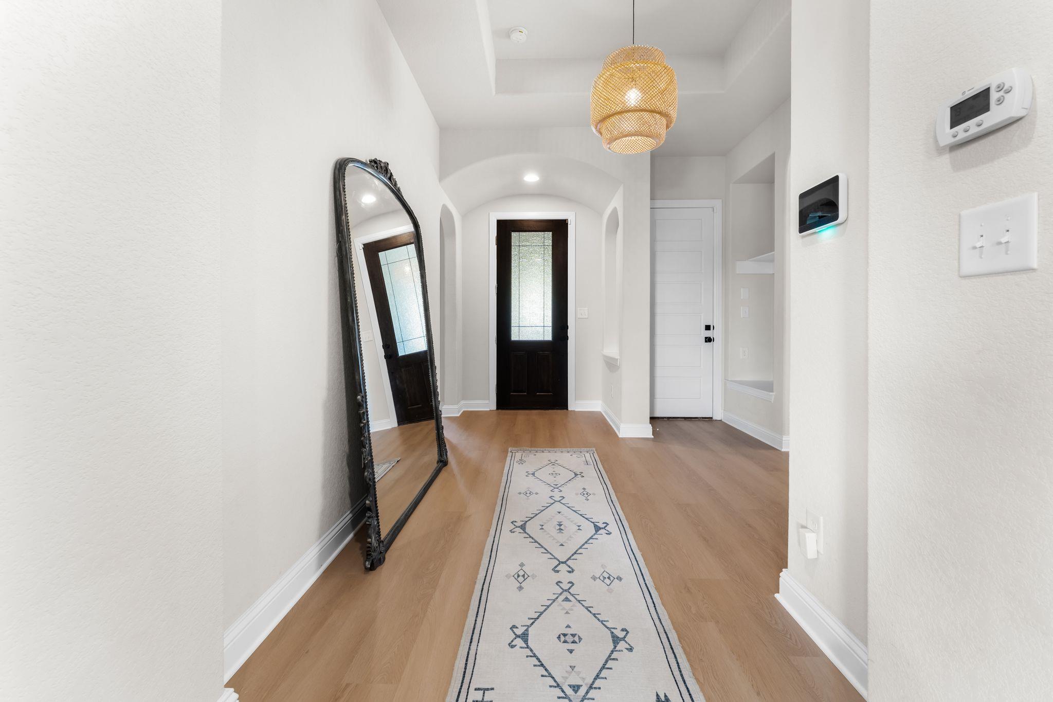 6809 Catania Loop, Round Rock, TX 78665