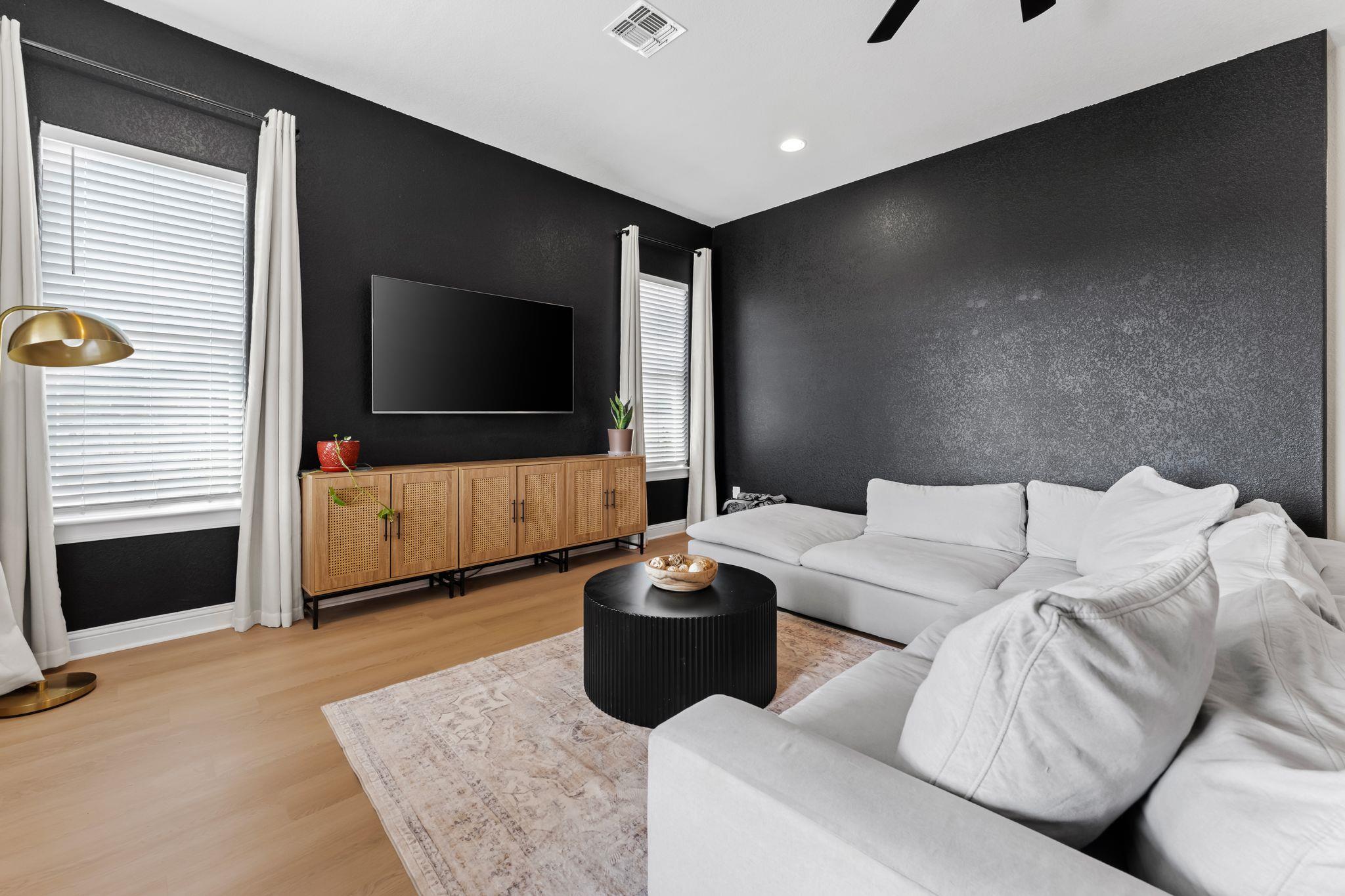 6809 Catania Loop, Round Rock, TX 78665