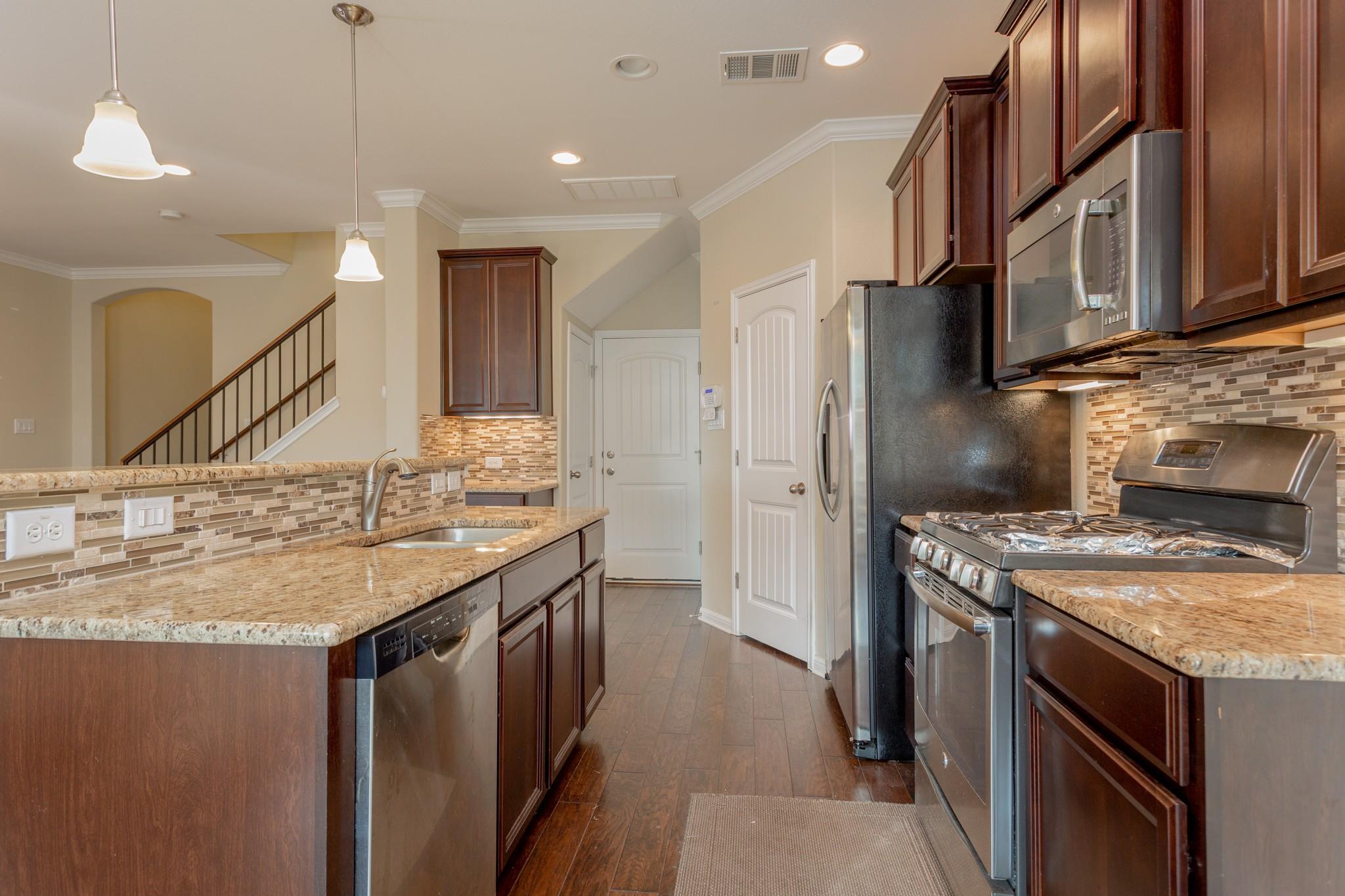 13400 Briarwick Dr # 802, Austin, TX 78729