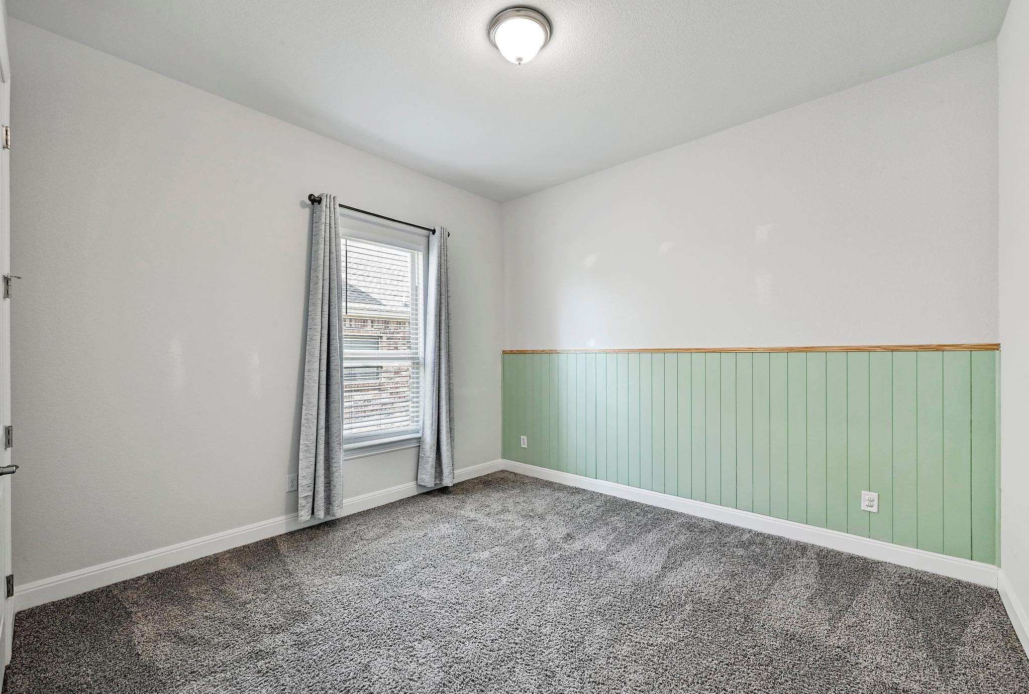 2033 Elk Creek Dr, Leander, TX 78641