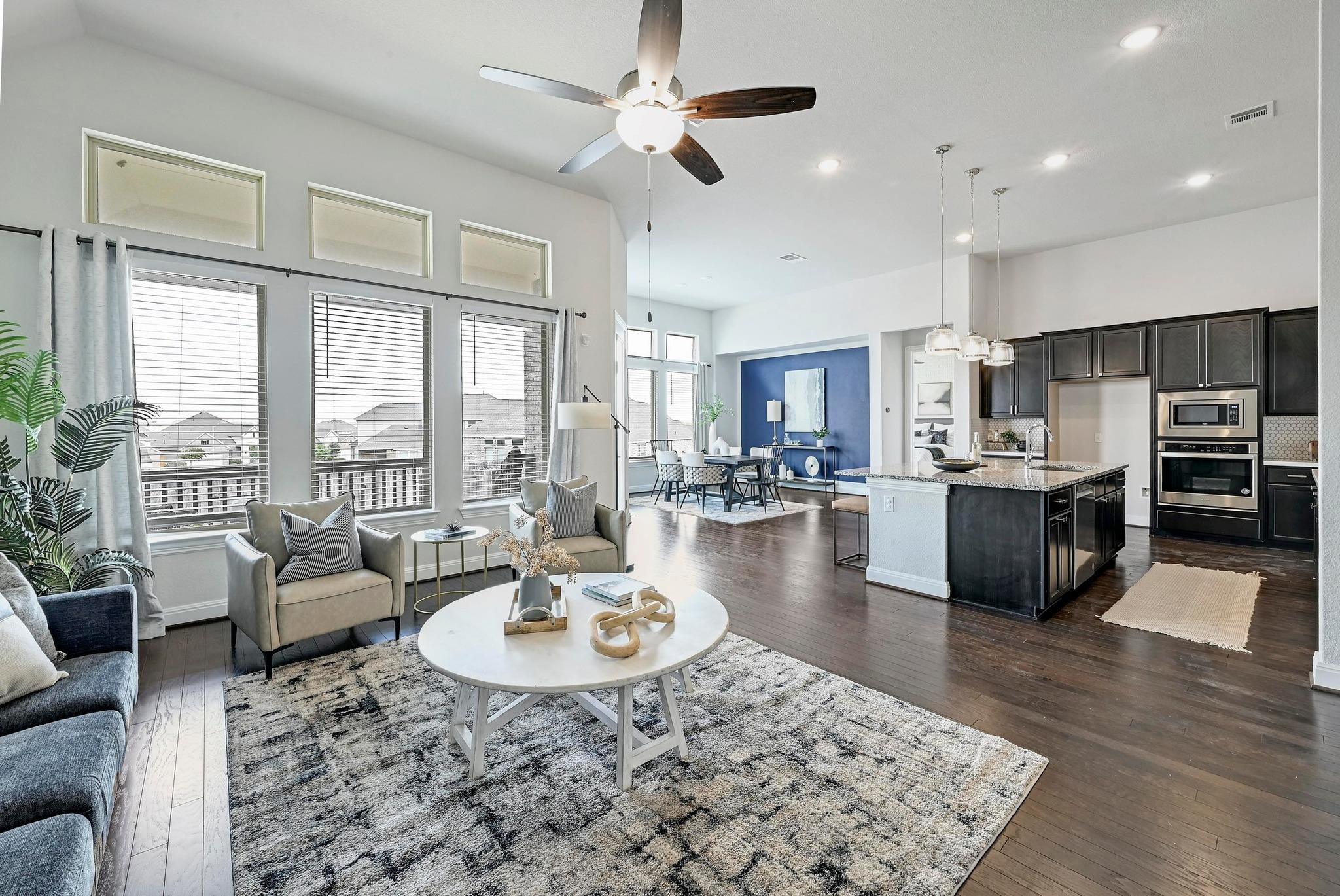 2033 Elk Creek Dr, Leander, TX 78641