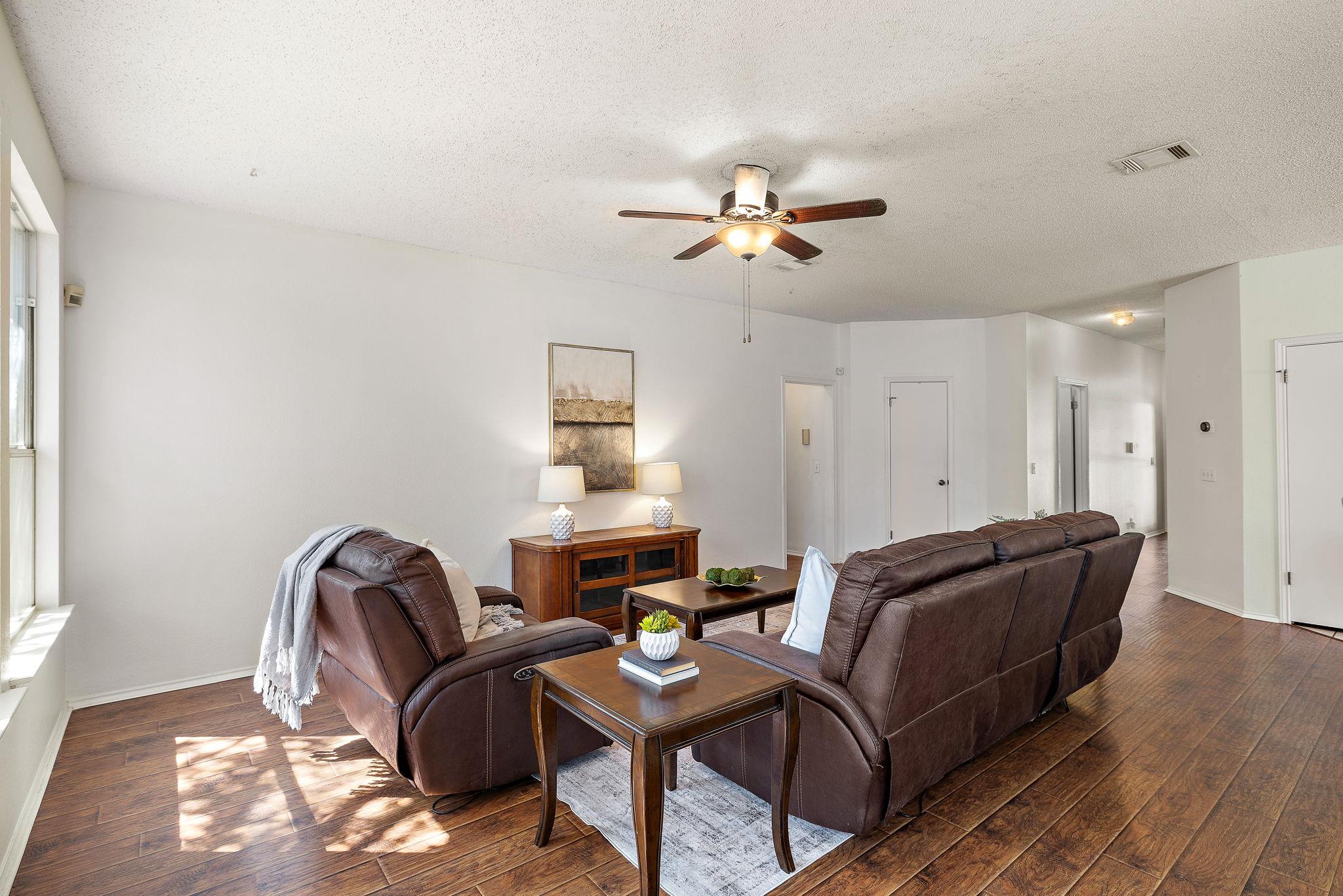 1013 Wilderness Path, Round Rock, TX 78665