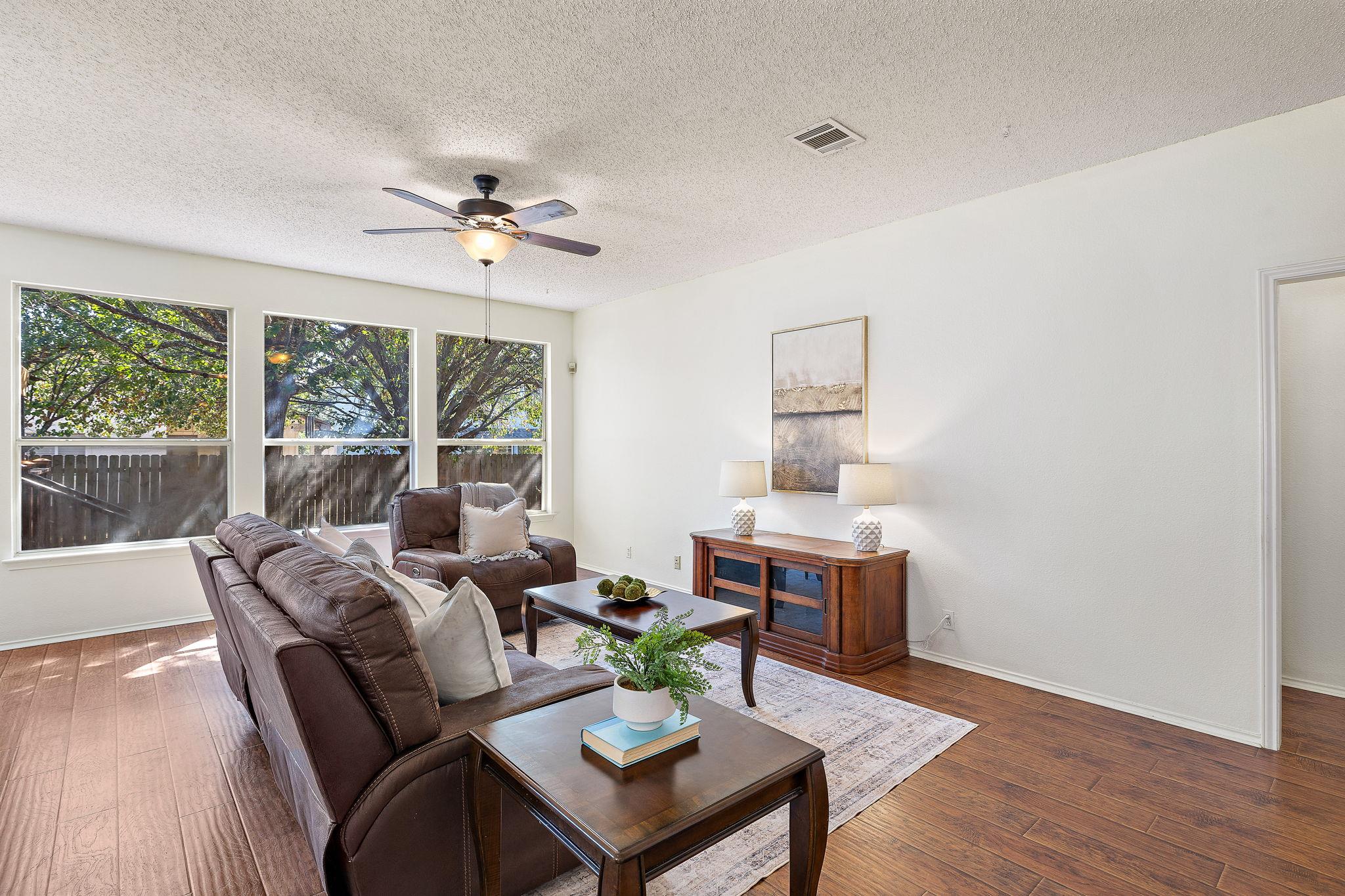 1013 Wilderness Path, Round Rock, TX 78665