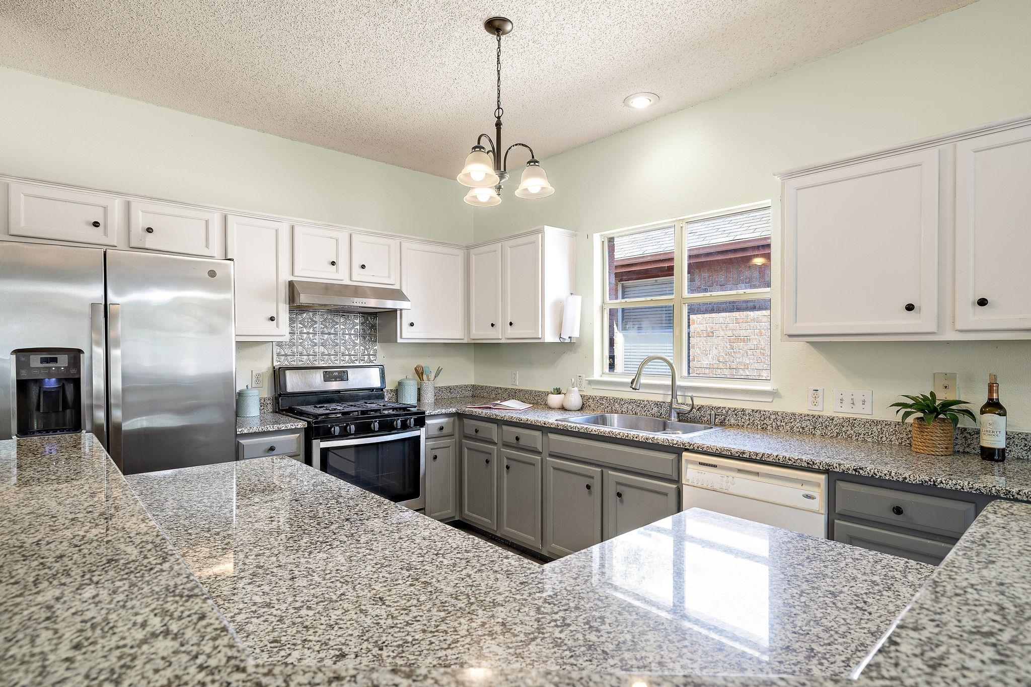 1013 Wilderness Path, Round Rock, TX 78665