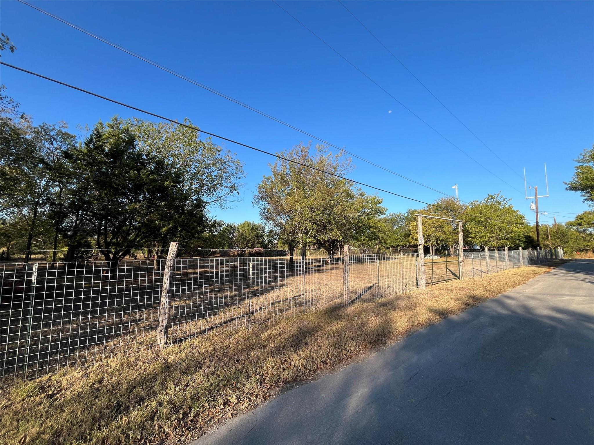 25 Cortez St, Kyle, TX 78640