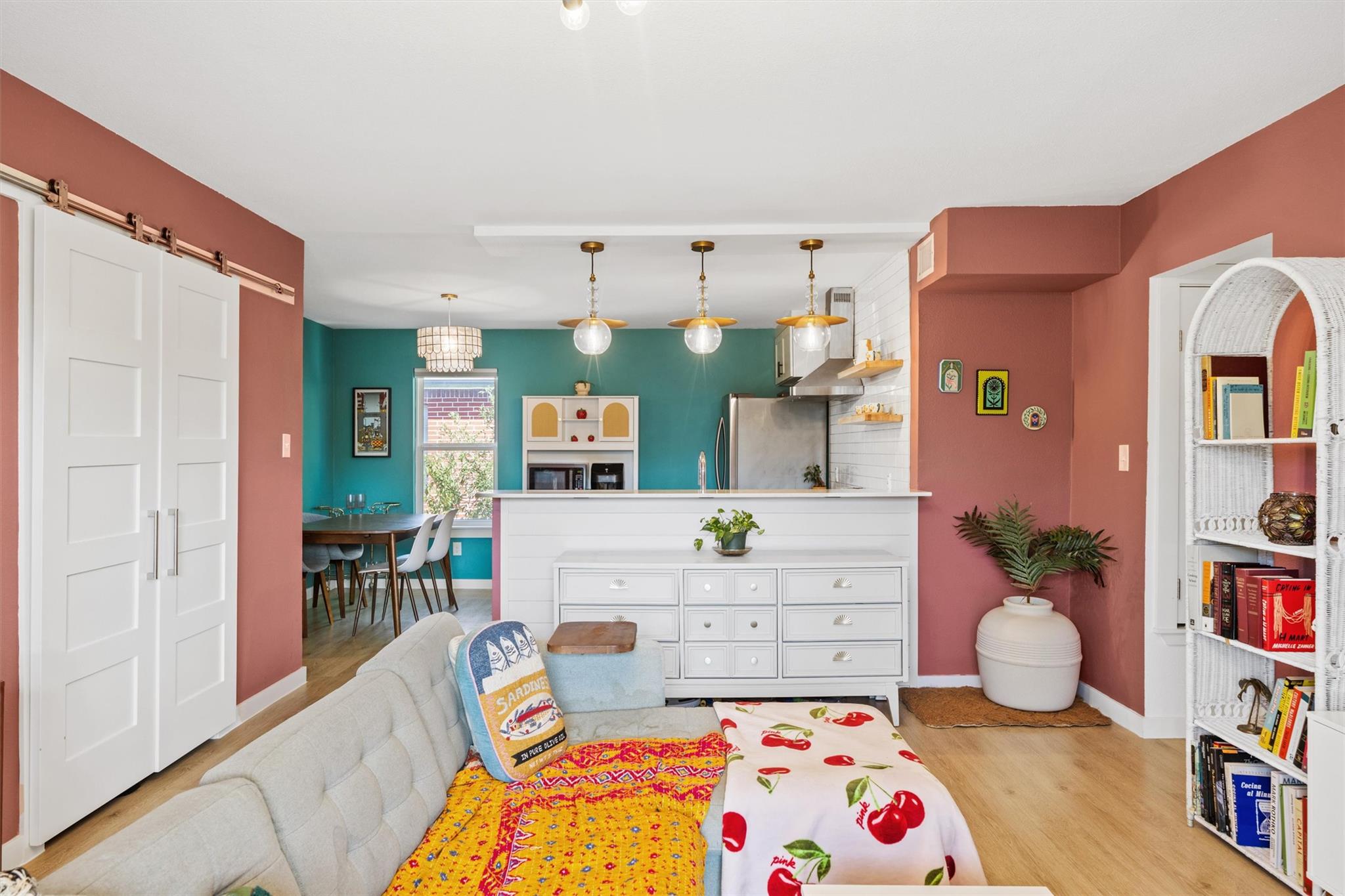 8605 Putnam Dr # 202, Austin, TX 78757