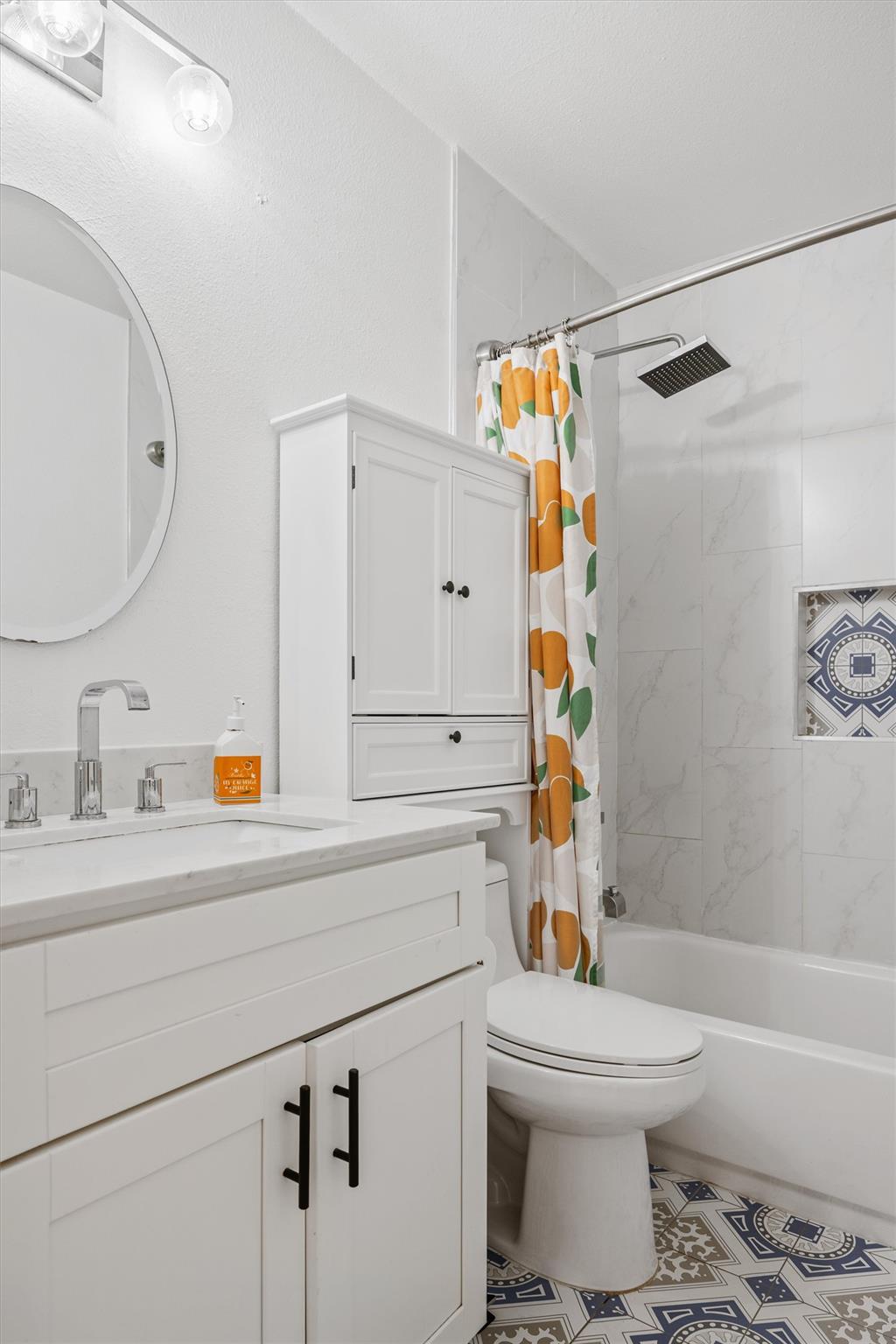 8605 Putnam Dr # 202, Austin, TX 78757