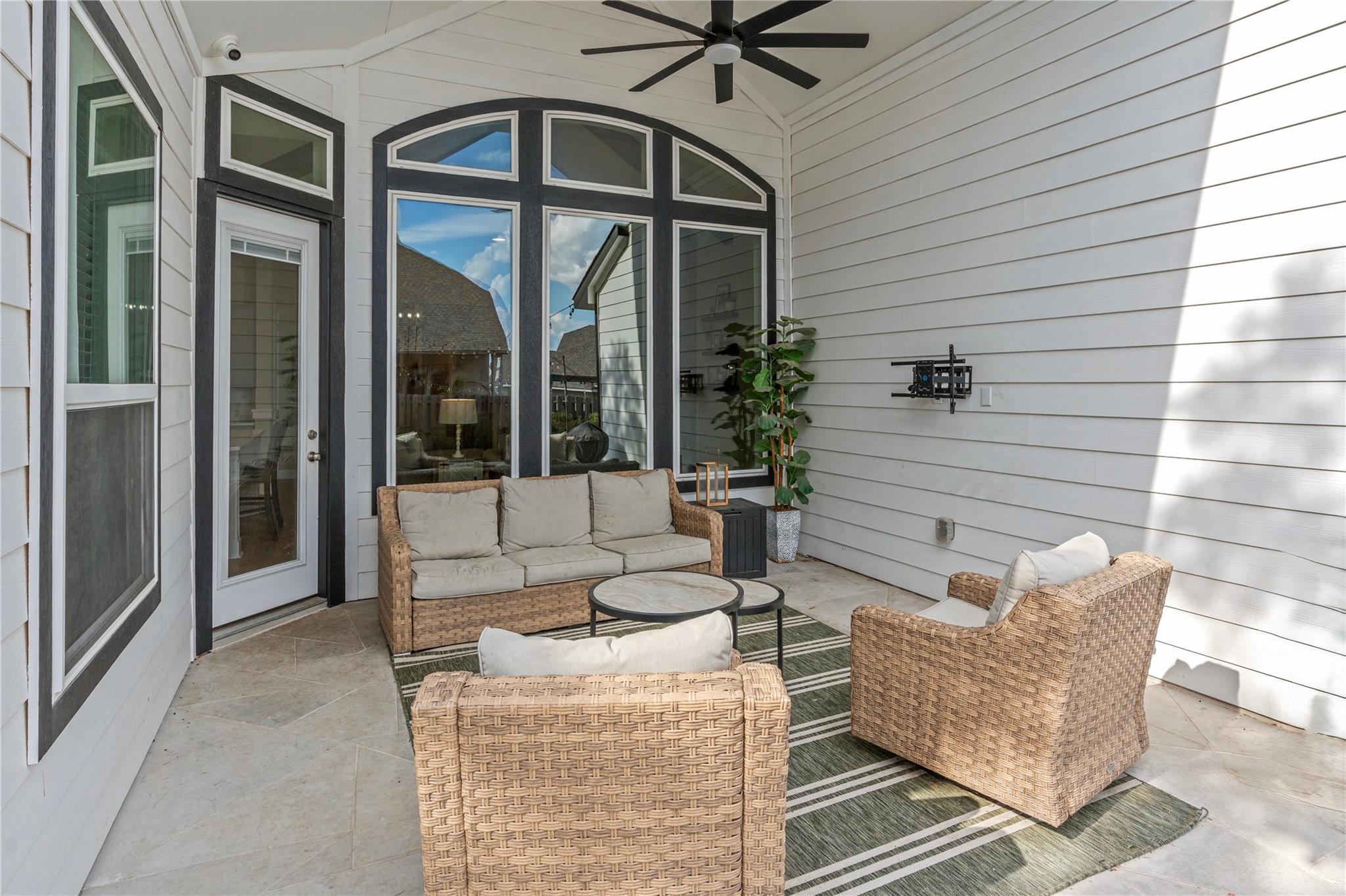 533 Mallow Rd, Leander, TX 78641