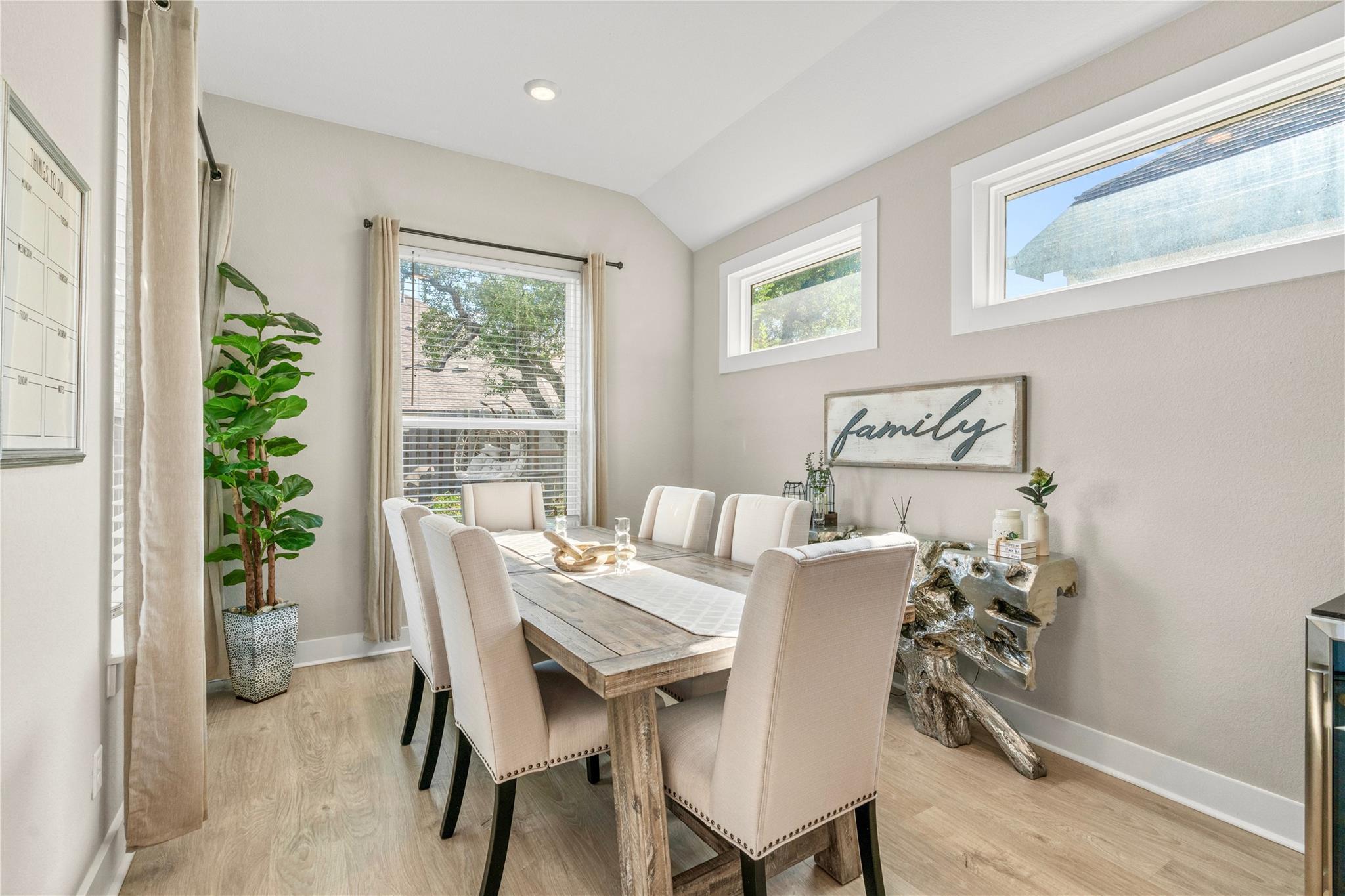 533 Mallow Rd, Leander, TX 78641