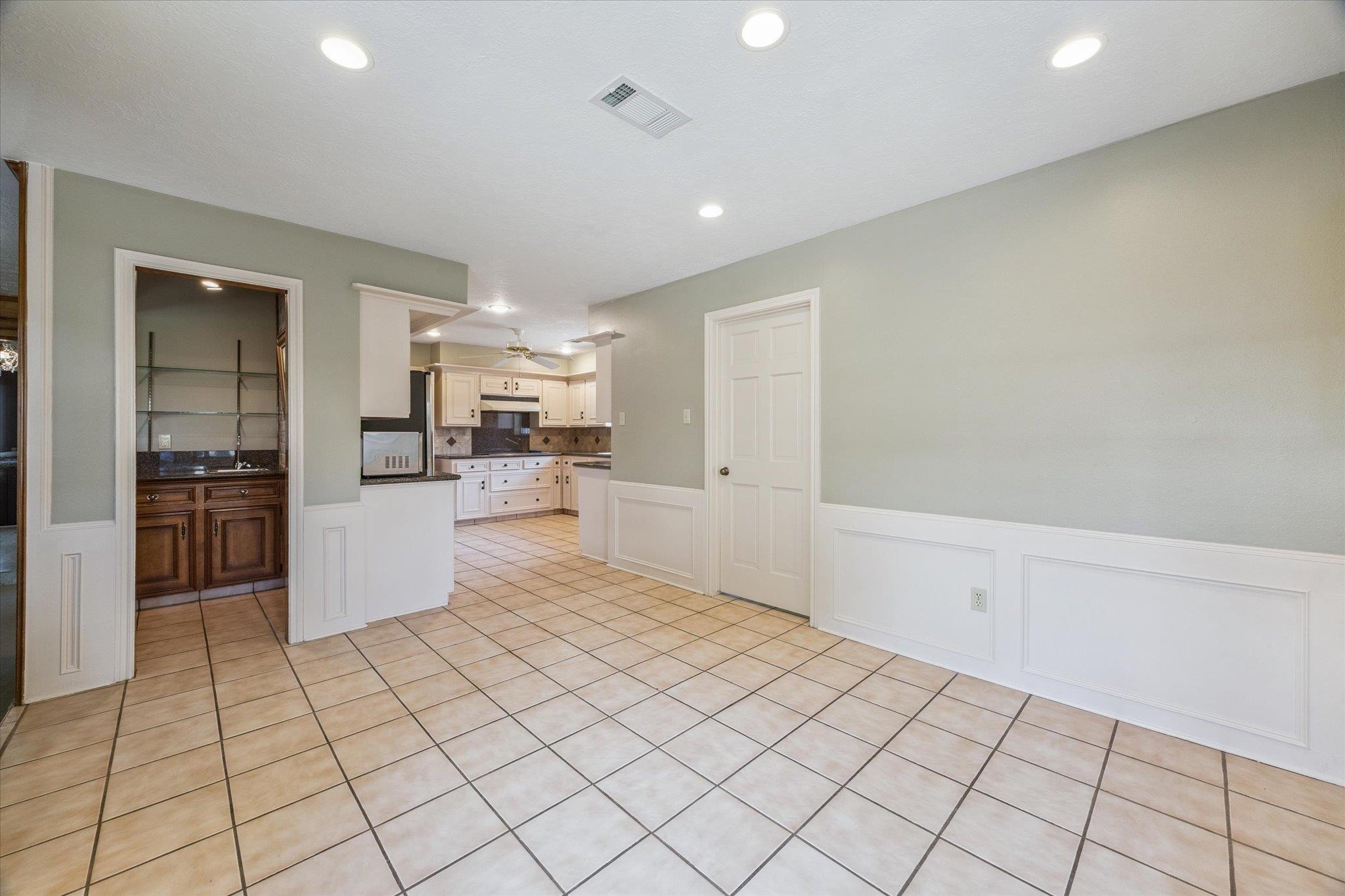 11334 Chevy Chase, Houston, TX 77077