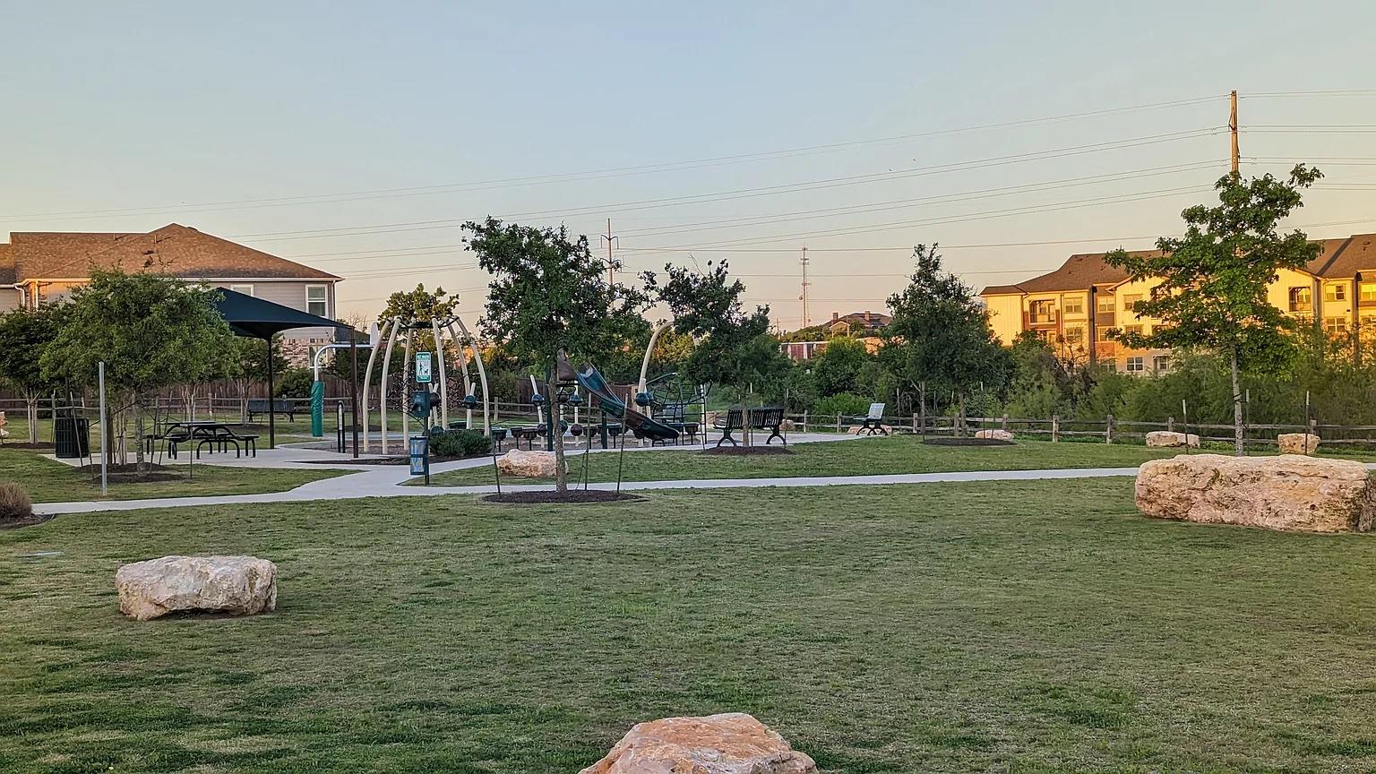 612 Ayinger Ln, Austin, TX 78728