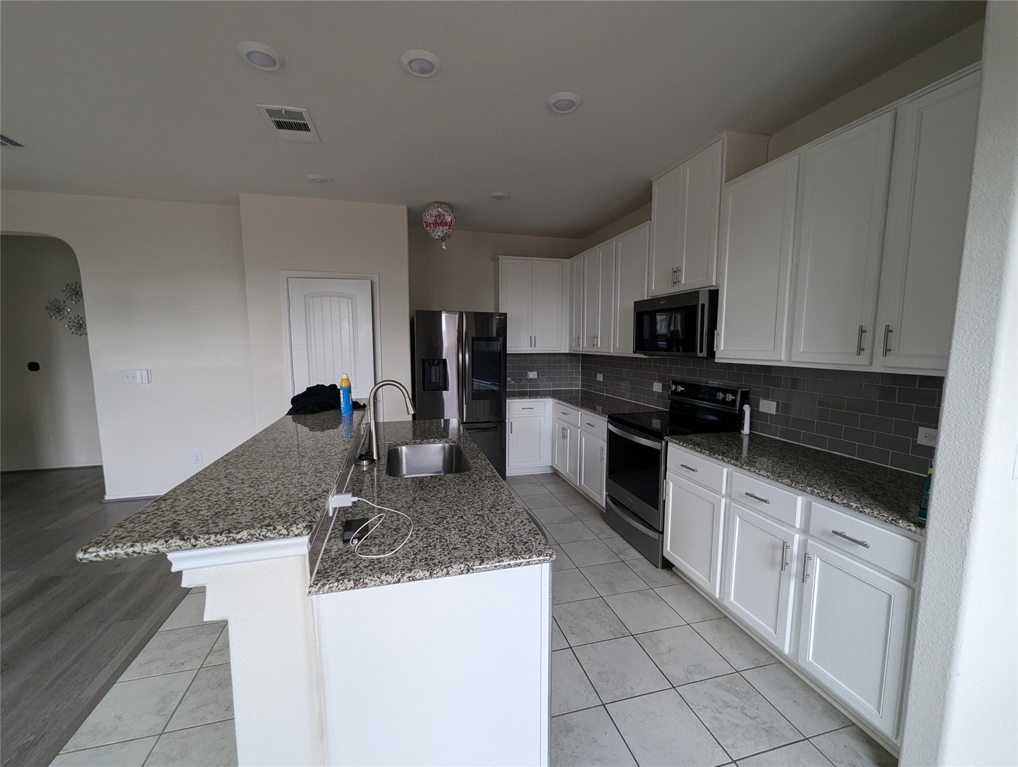 612 Ayinger Ln, Austin, TX 78728