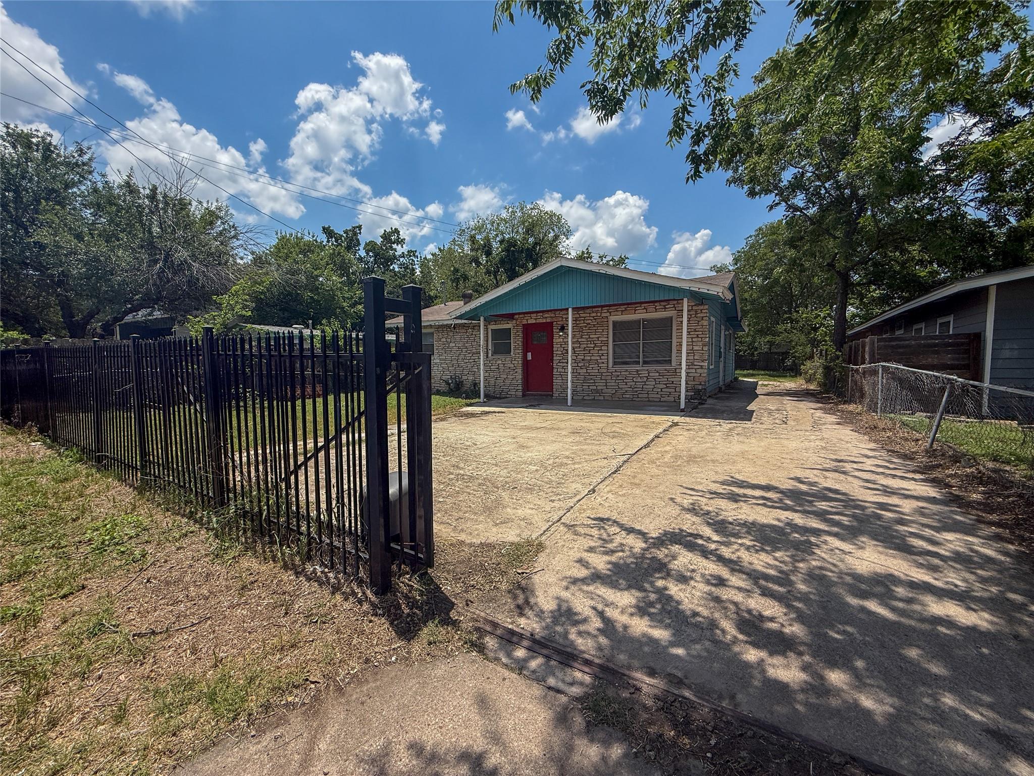 1412 Vargas Rd # A, Austin, TX 78741