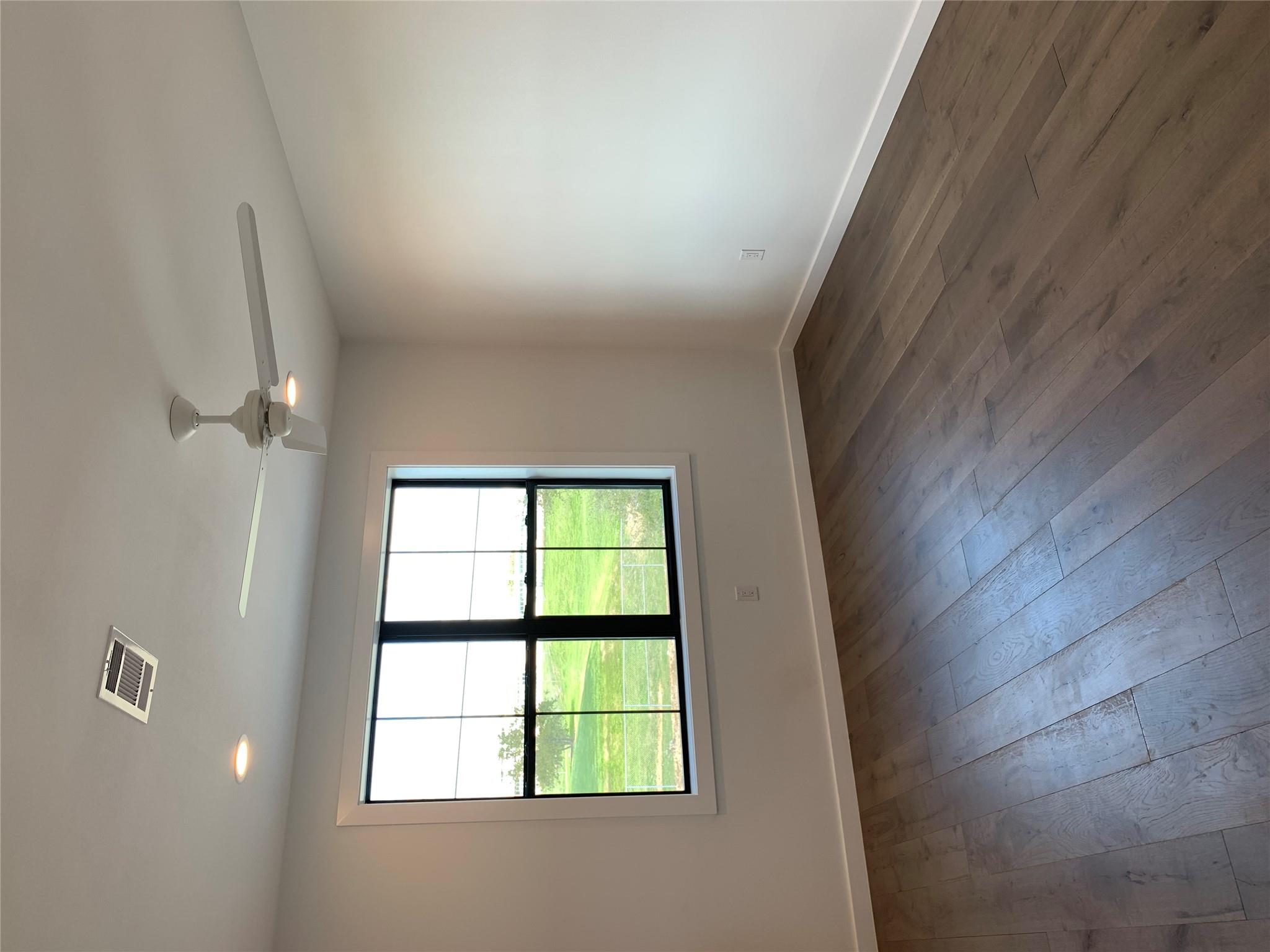 2909 Lawrence Dr, Austin, TX 78734