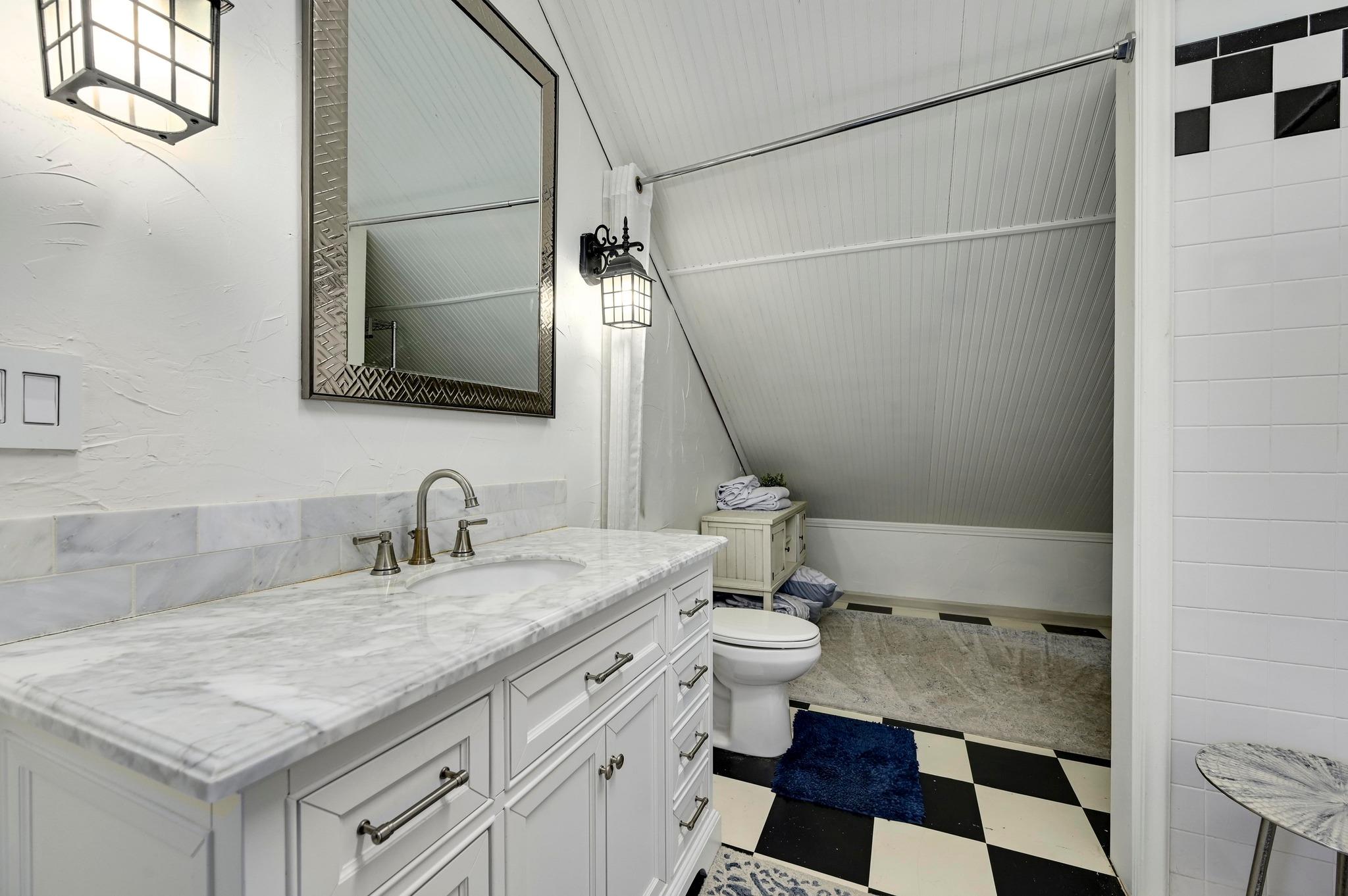 1603 Taylor Gaines St, Austin, TX 78741