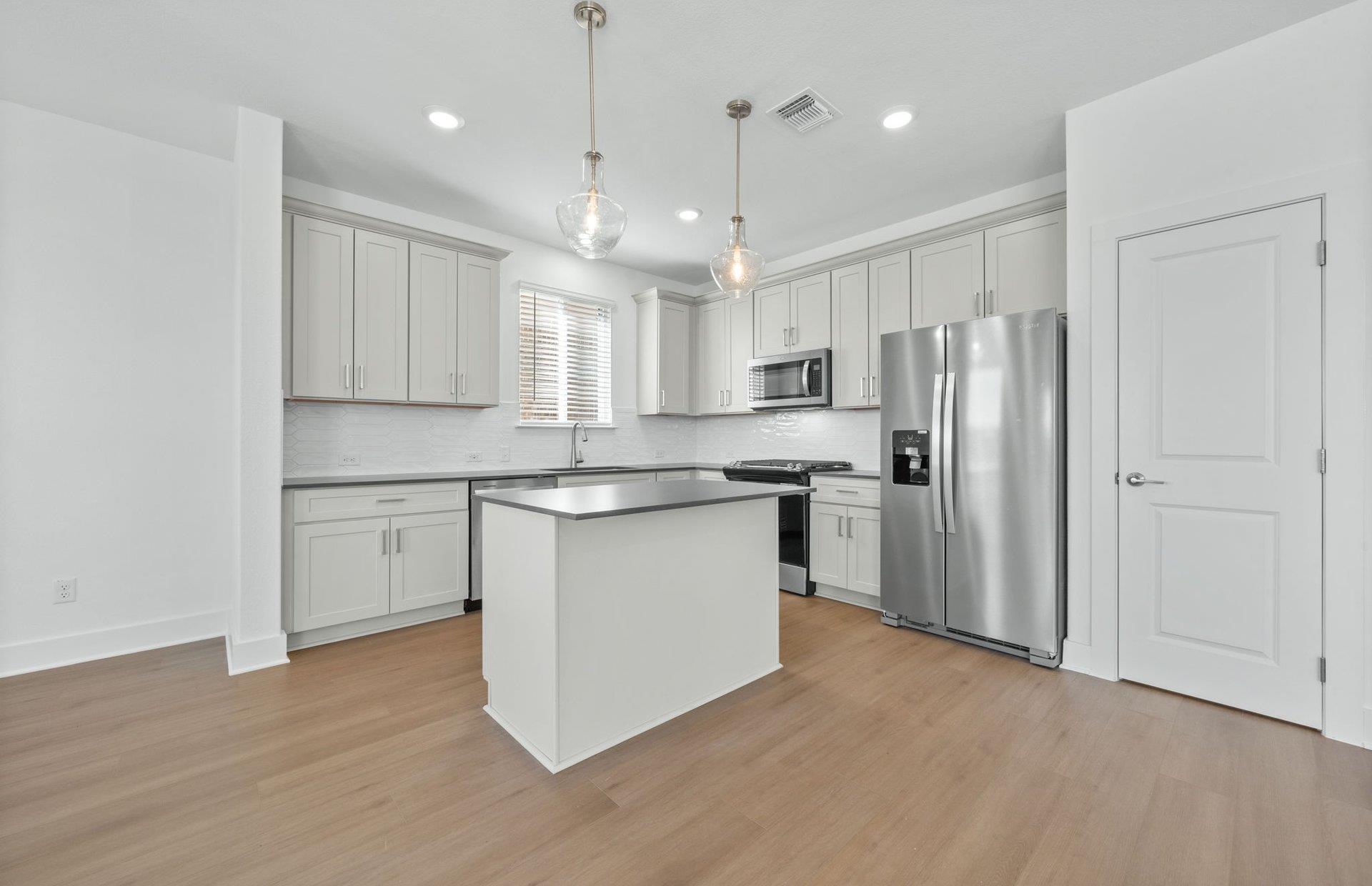 502 Tailwind Dr, Kyle, TX 78640