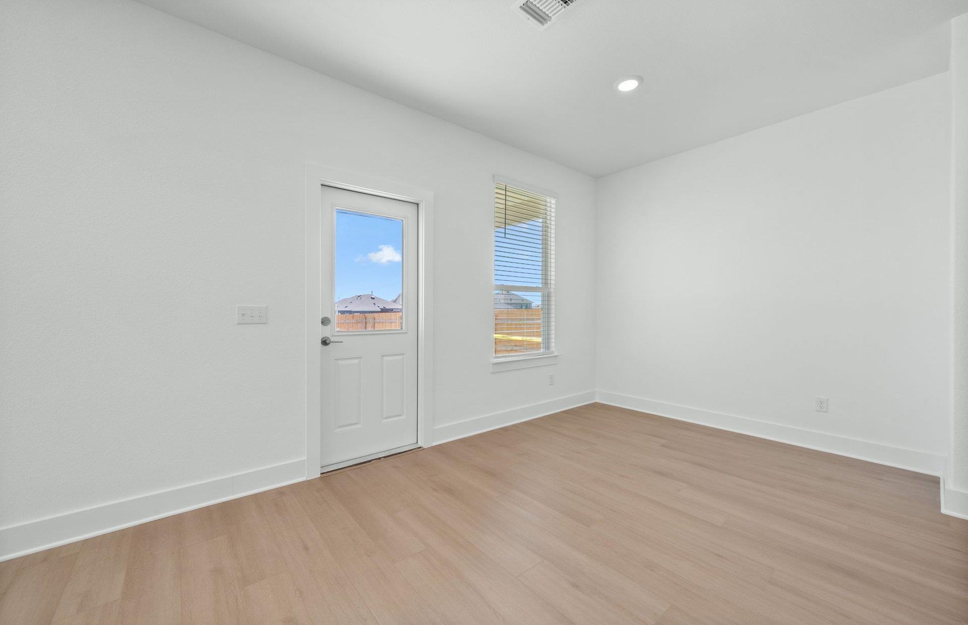 502 Tailwind Dr, Kyle, TX 78640