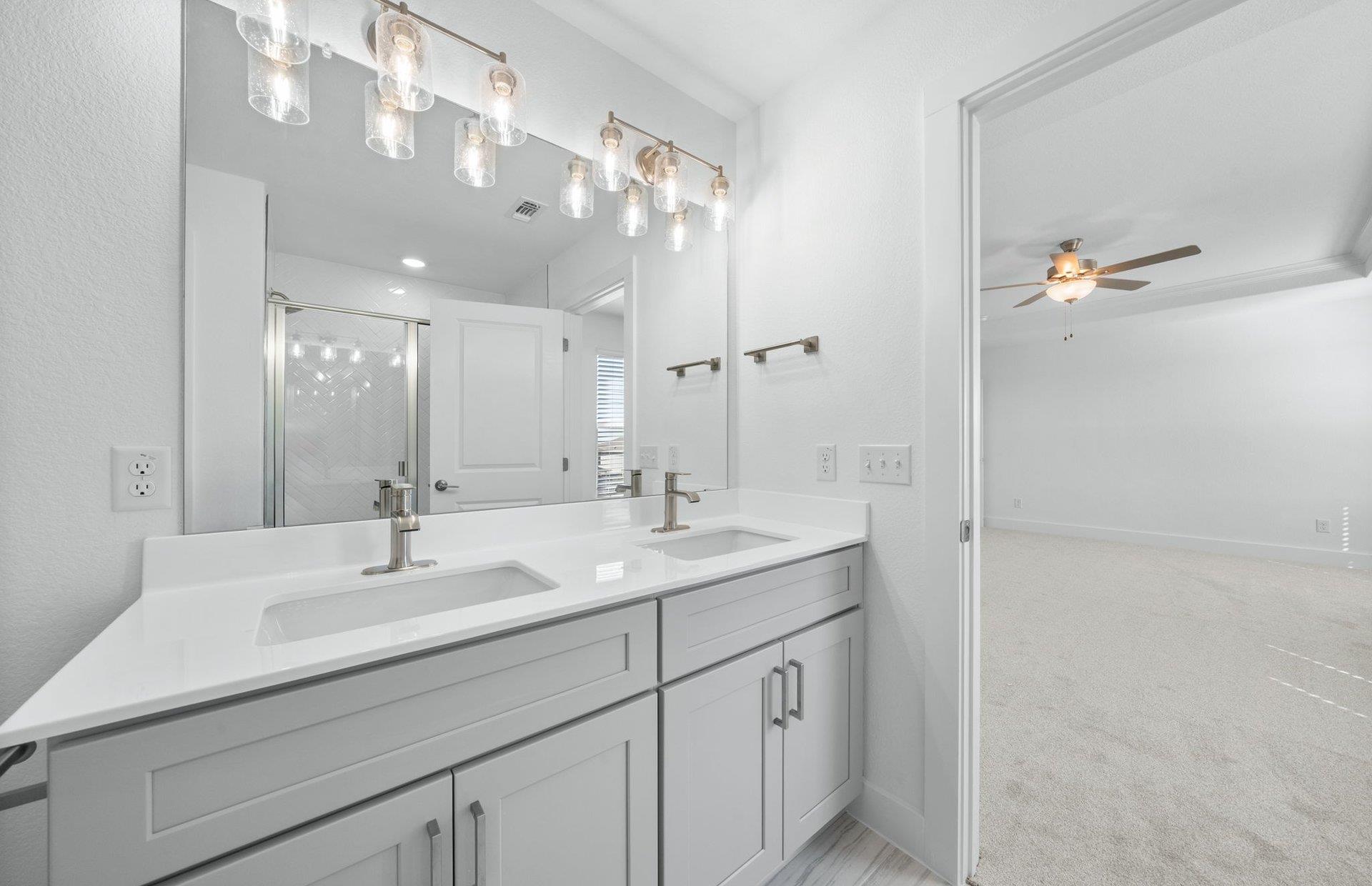 502 Tailwind Dr, Kyle, TX 78640