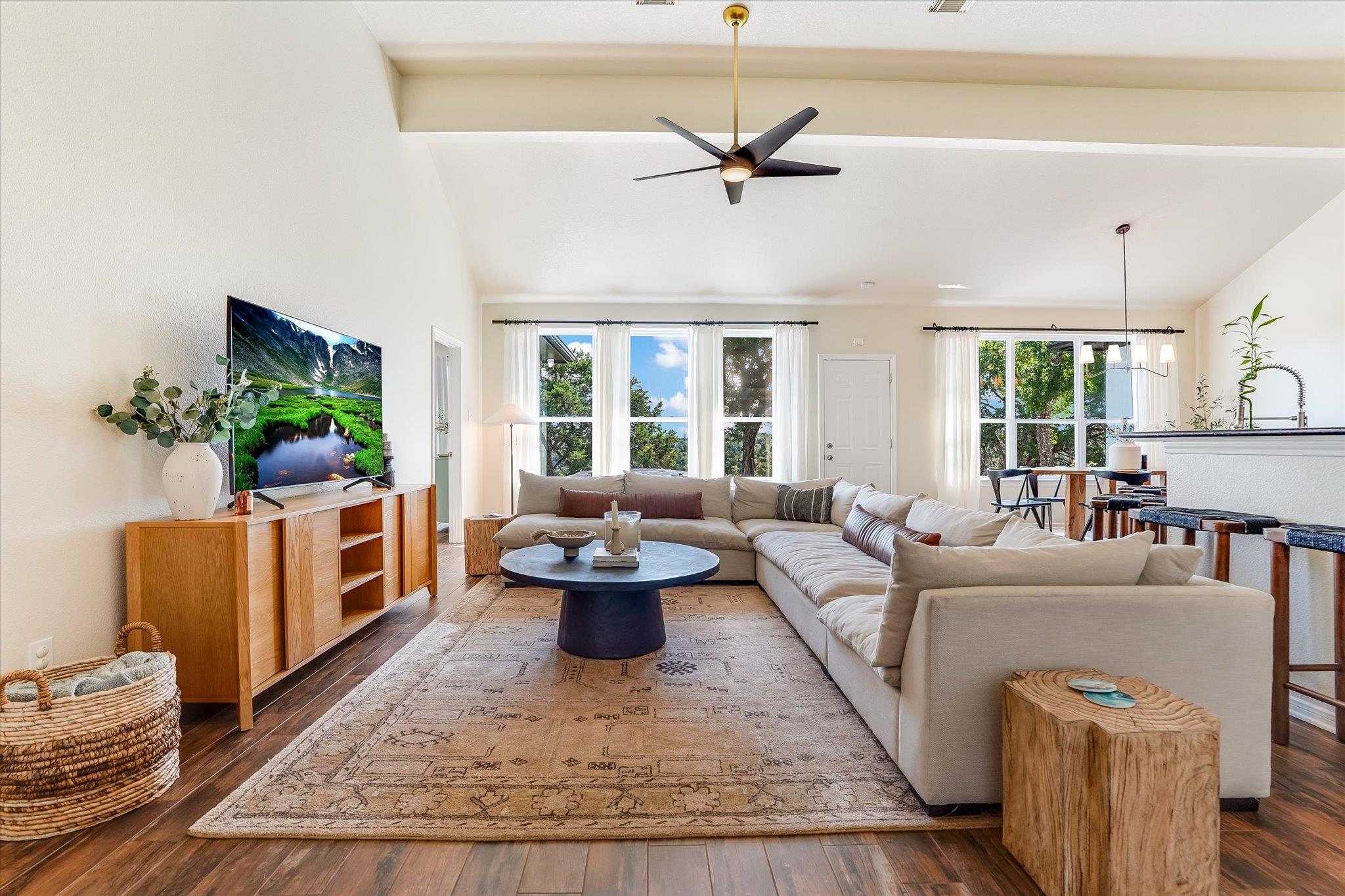 13201 N Ridge Cir, Leander, TX 78641