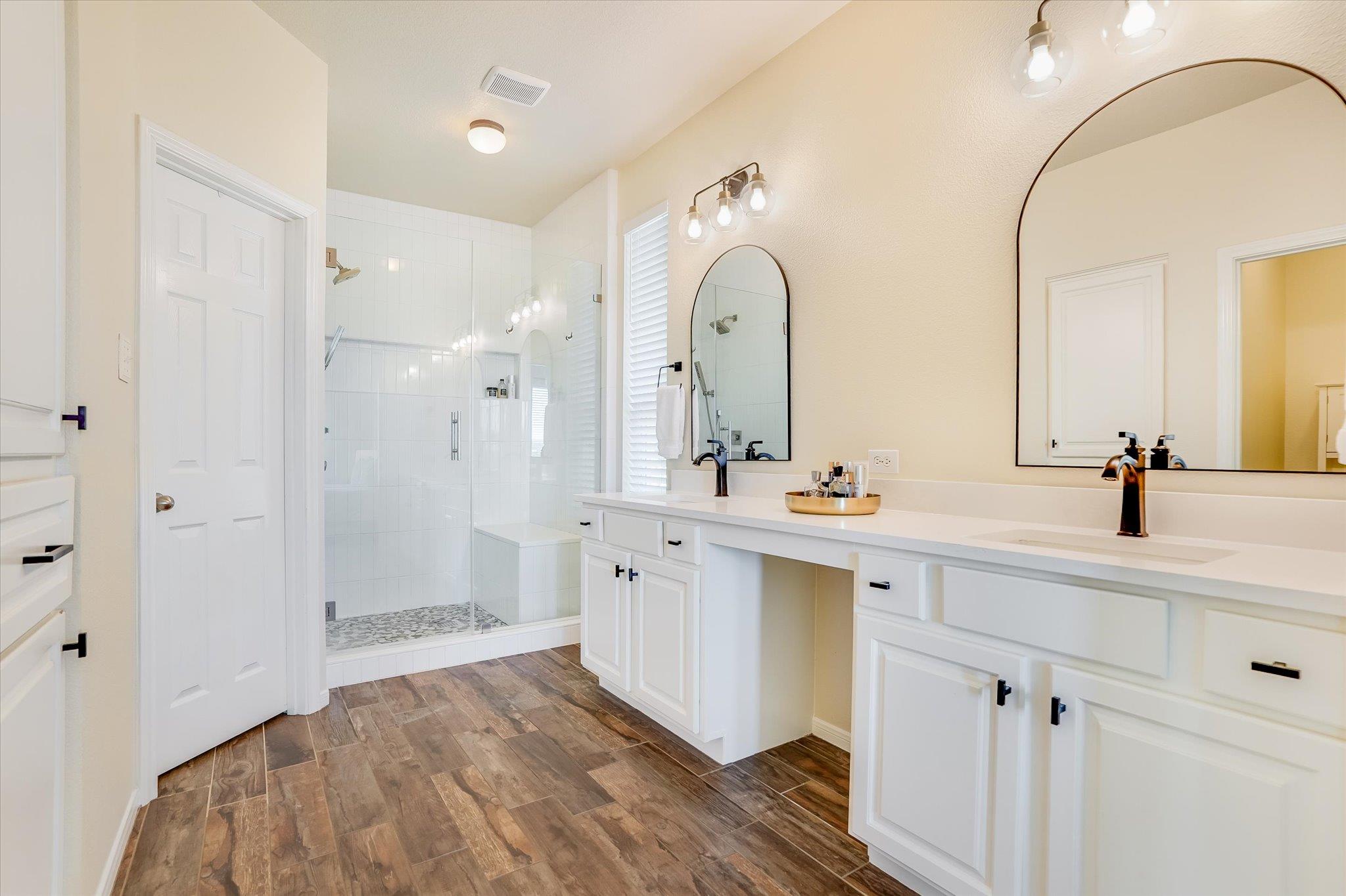 13201 N Ridge Cir, Leander, TX 78641