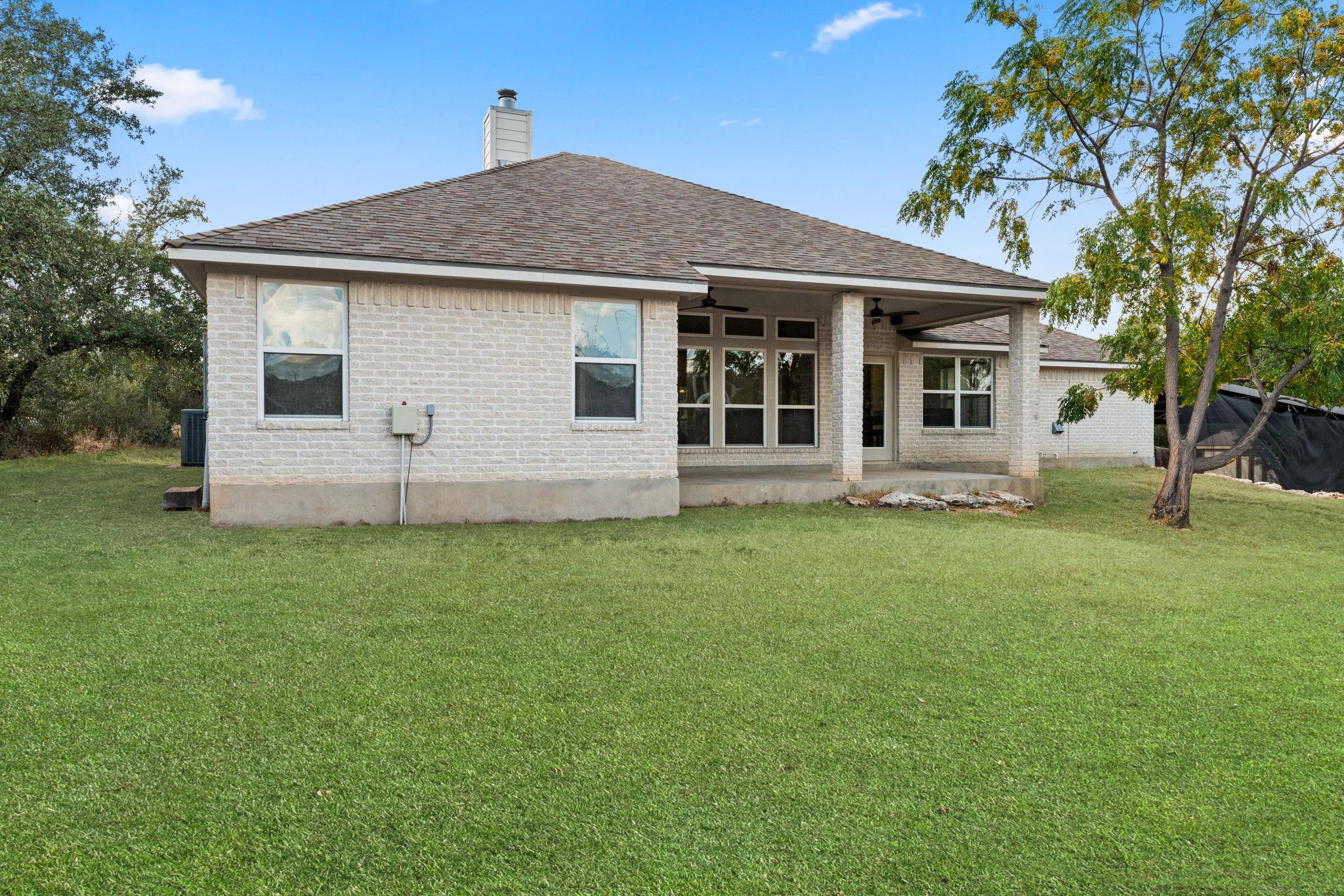 2201 Improver Rd, Spicewood, TX 78669