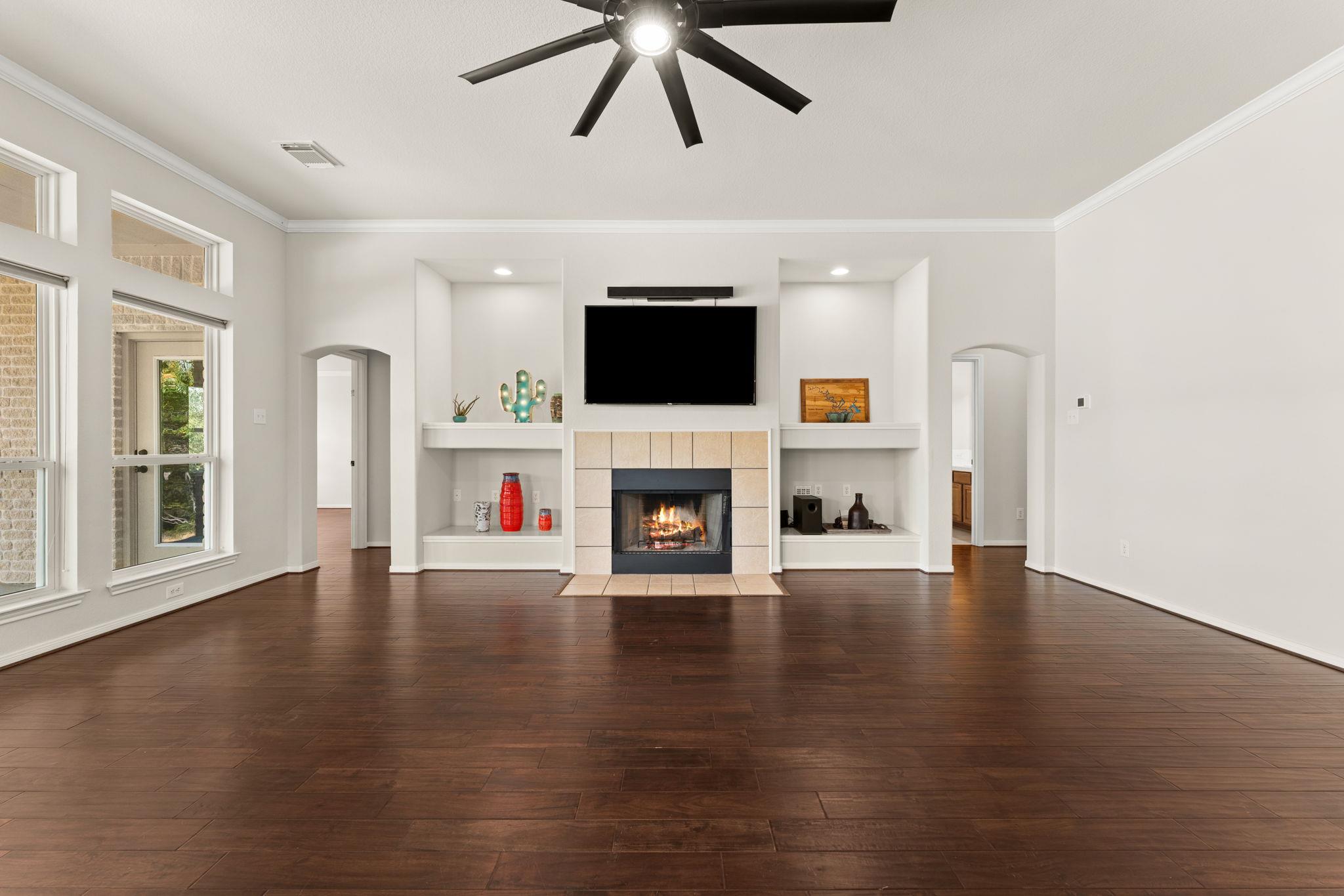 2201 Improver Rd, Spicewood, TX 78669