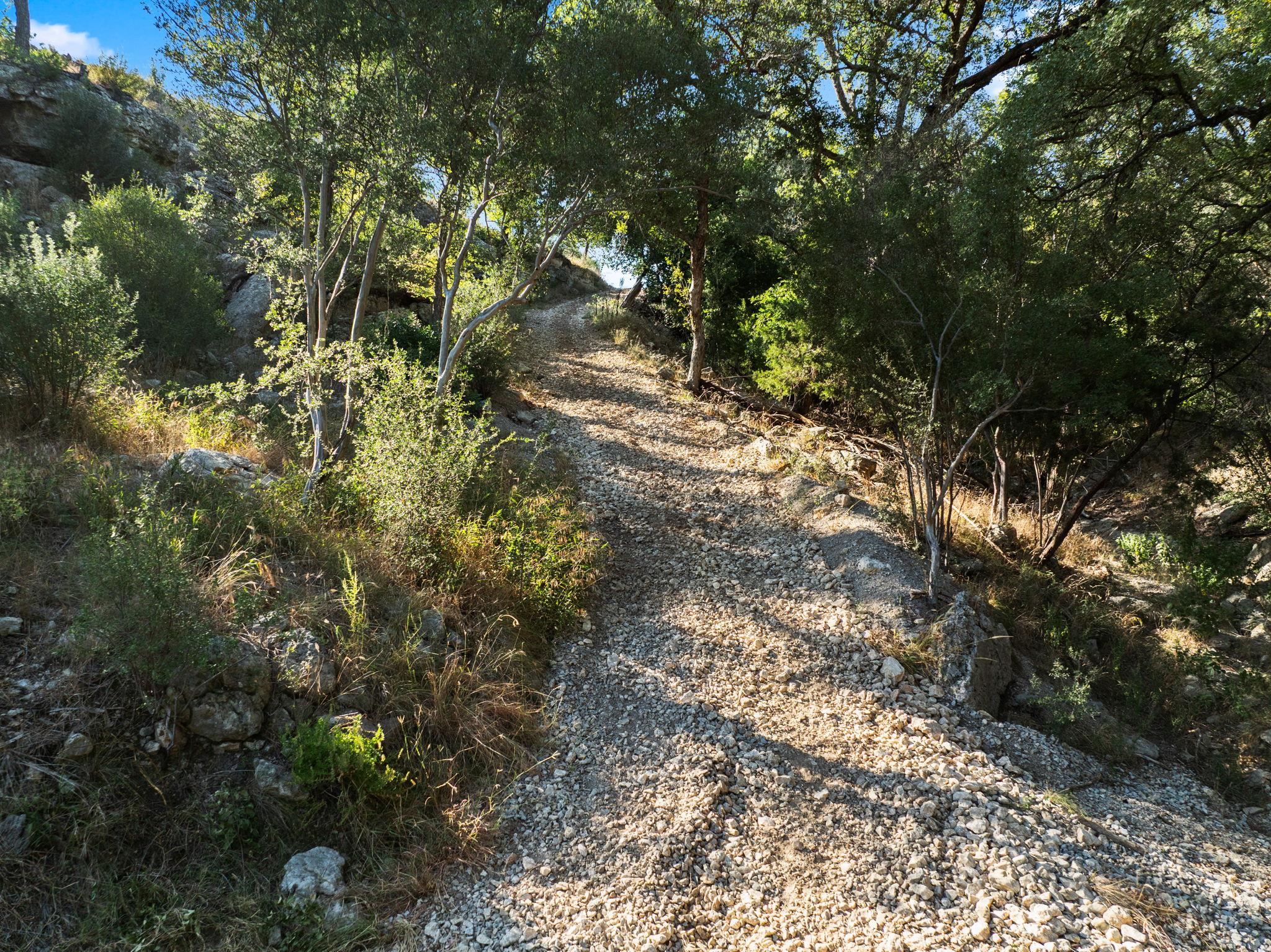 2201 Improver Rd, Spicewood, TX 78669