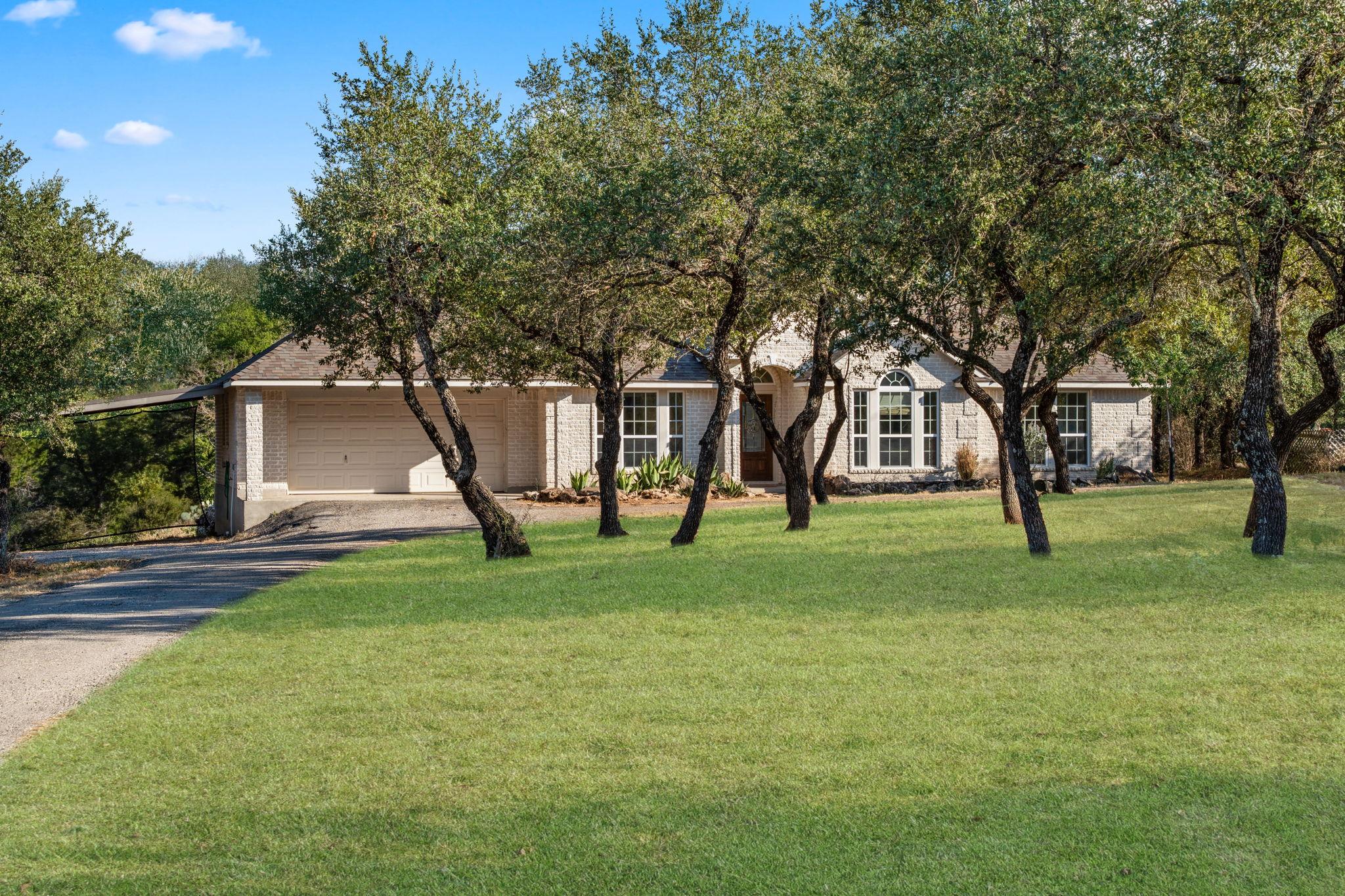 2201 Improver Rd, Spicewood, TX 78669
