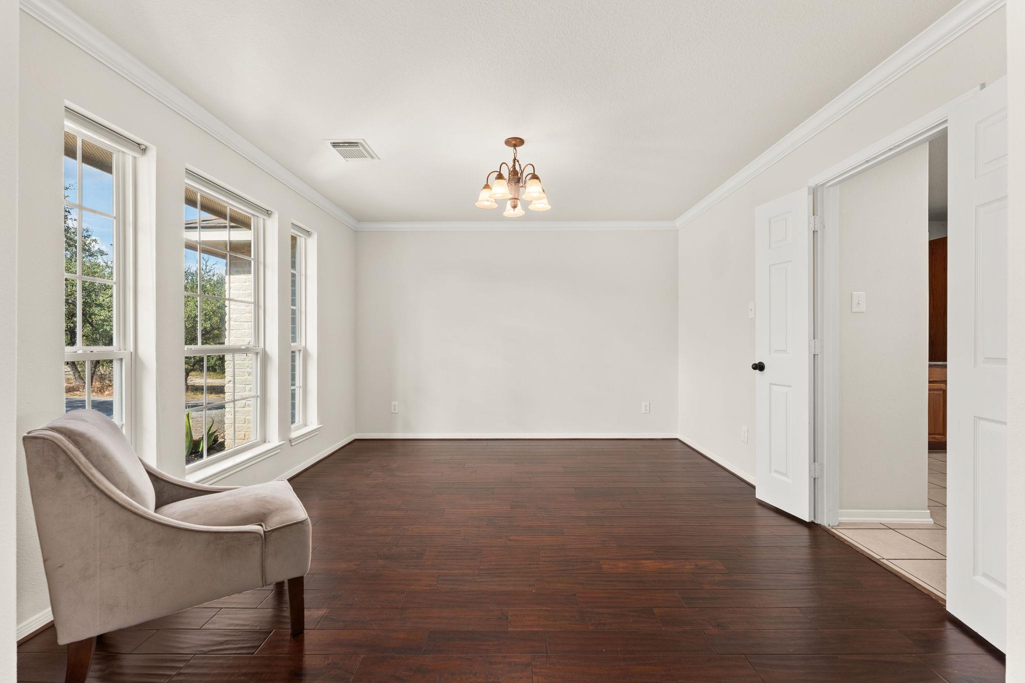 2201 Improver Rd, Spicewood, TX 78669