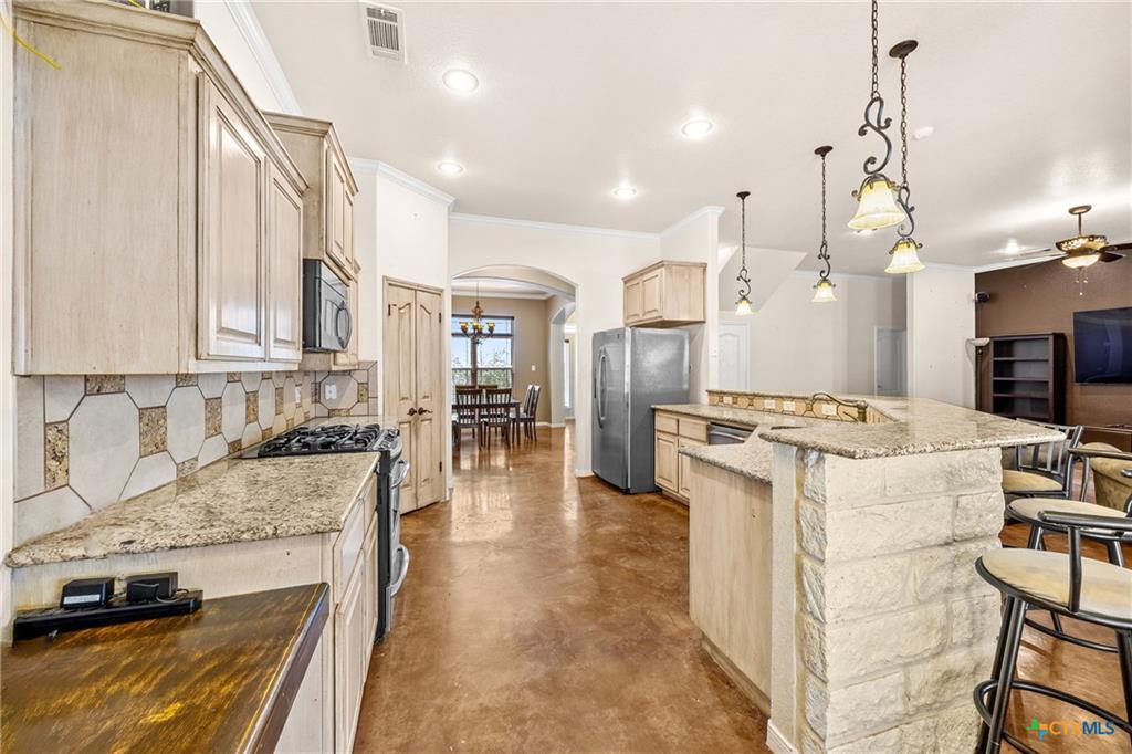 3917 Walden Creek Xing, Harker Heights, TX 76548