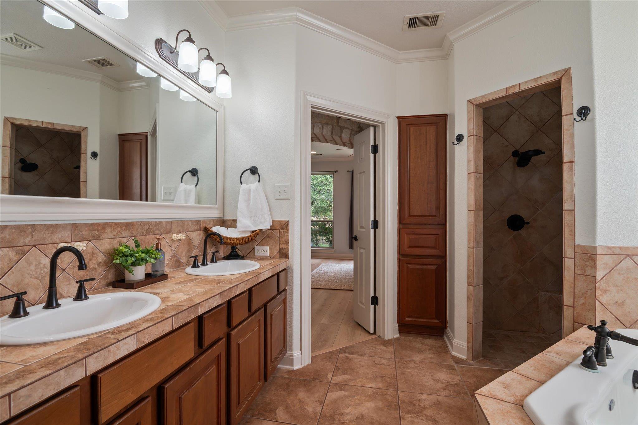 13017 County Road 108, Burnet, TX 76550