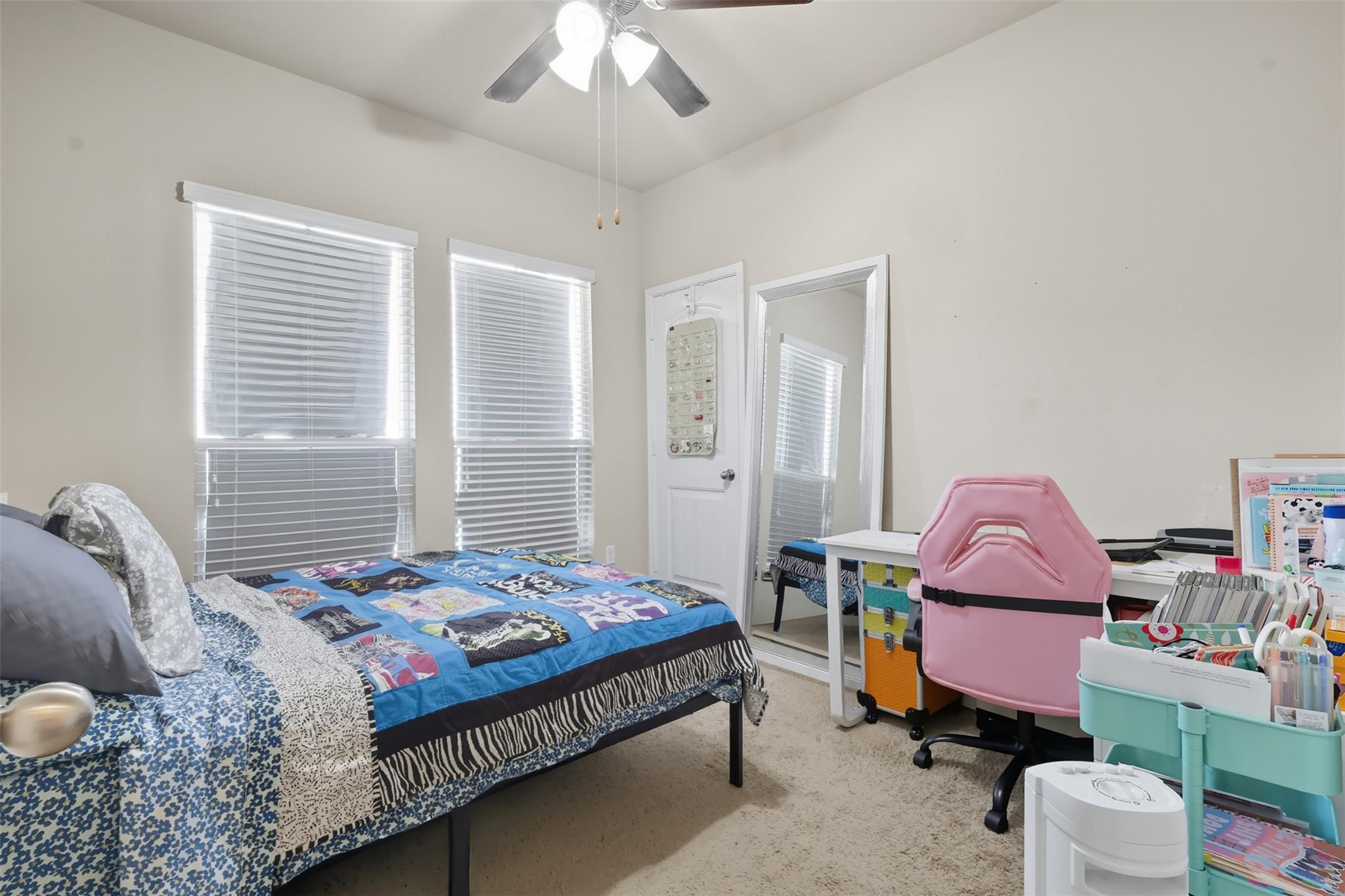 147 Sulphur River Loop, Hutto, TX 78634