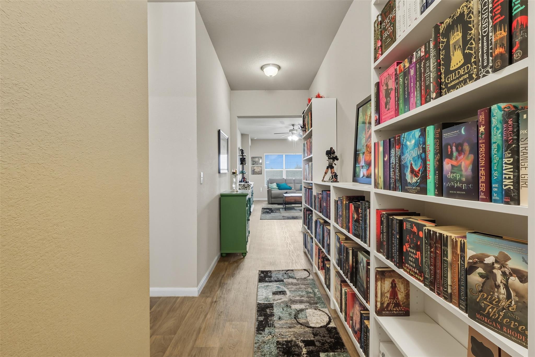 147 Sulphur River Loop, Hutto, TX 78634