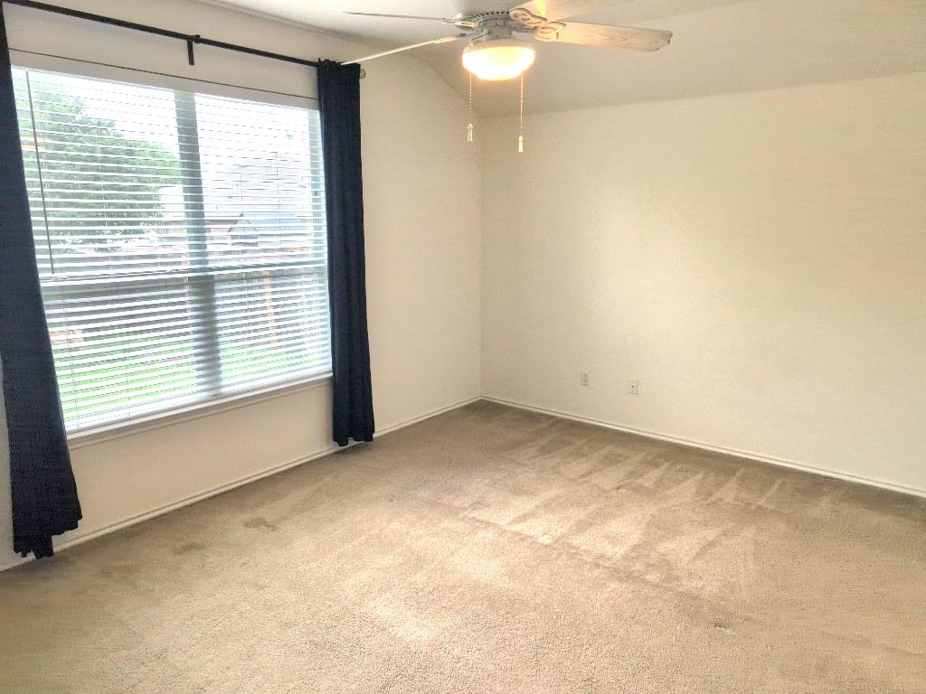 12000 Dunfries Ln, Austin, TX 78754