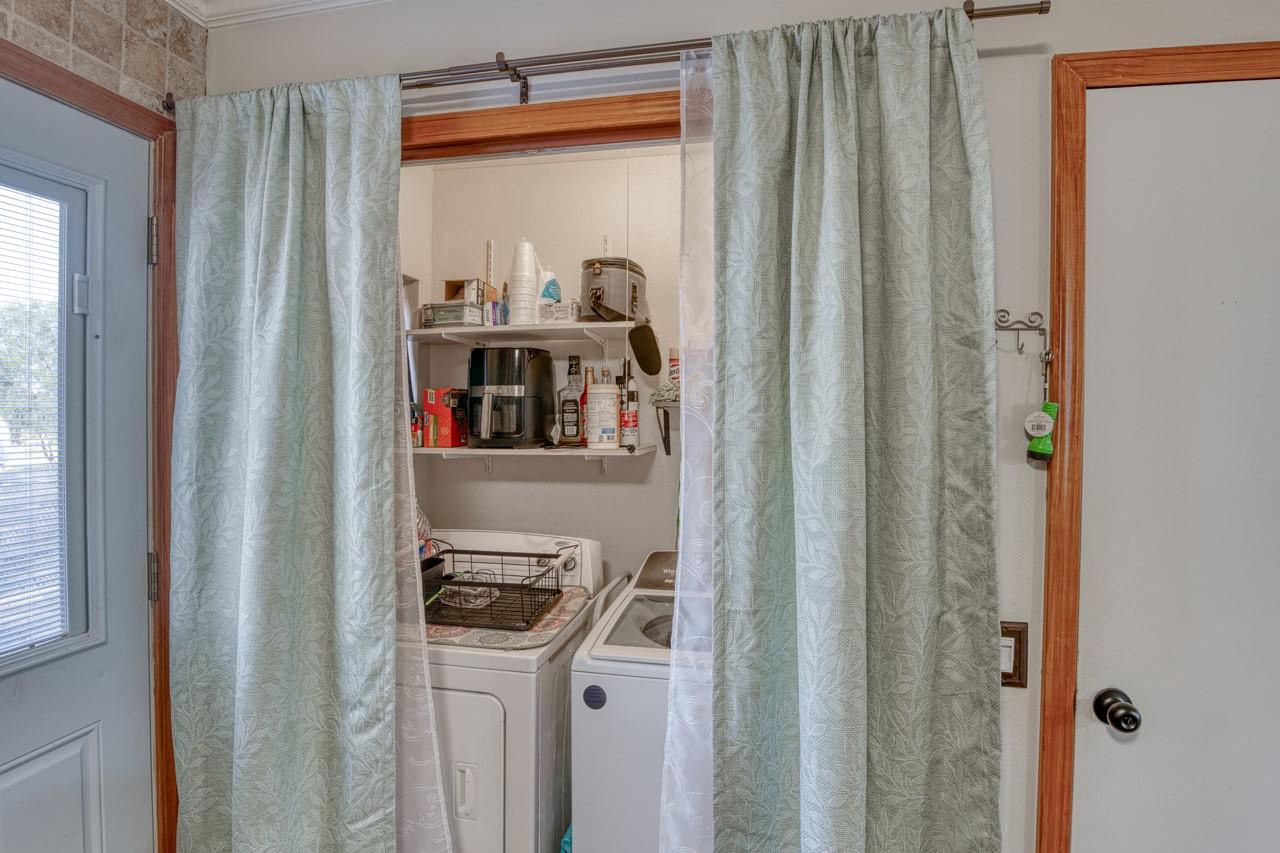 403 South Drive, Kingsland, TX 78639