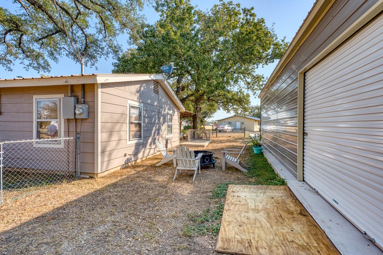 403 South Drive, Kingsland, TX 78639