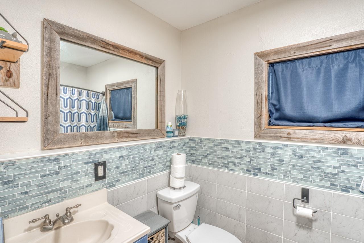 403 South Drive, Kingsland, TX 78639