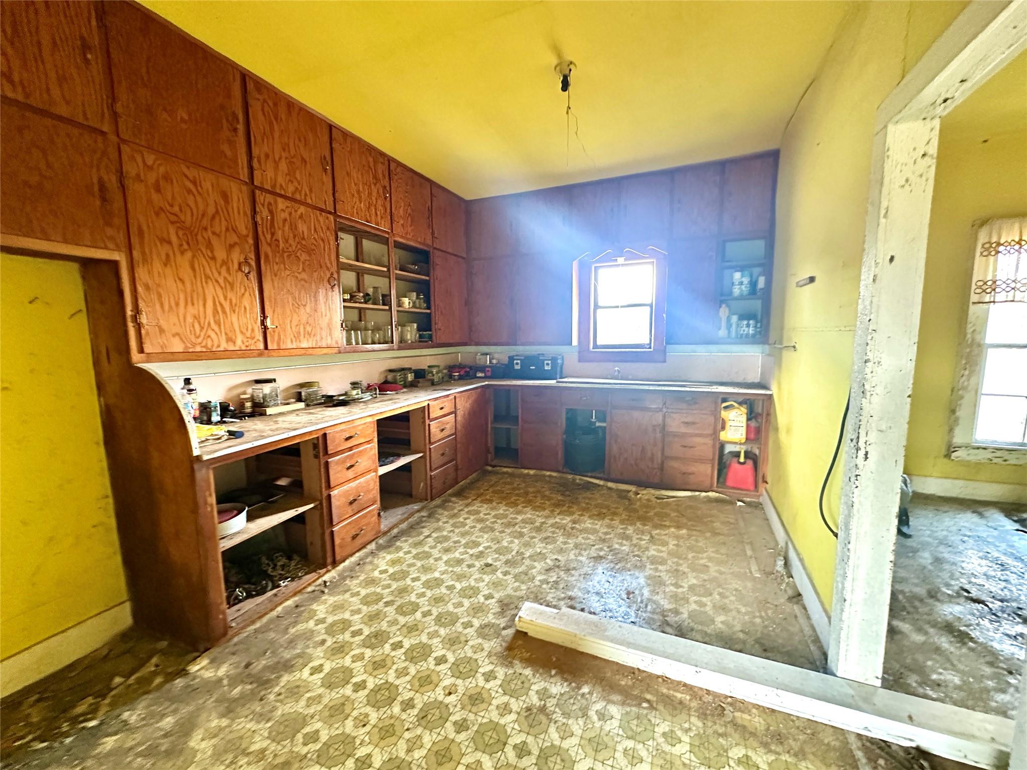 26 Fm 1047 S, Goldthwaite, TX 76844