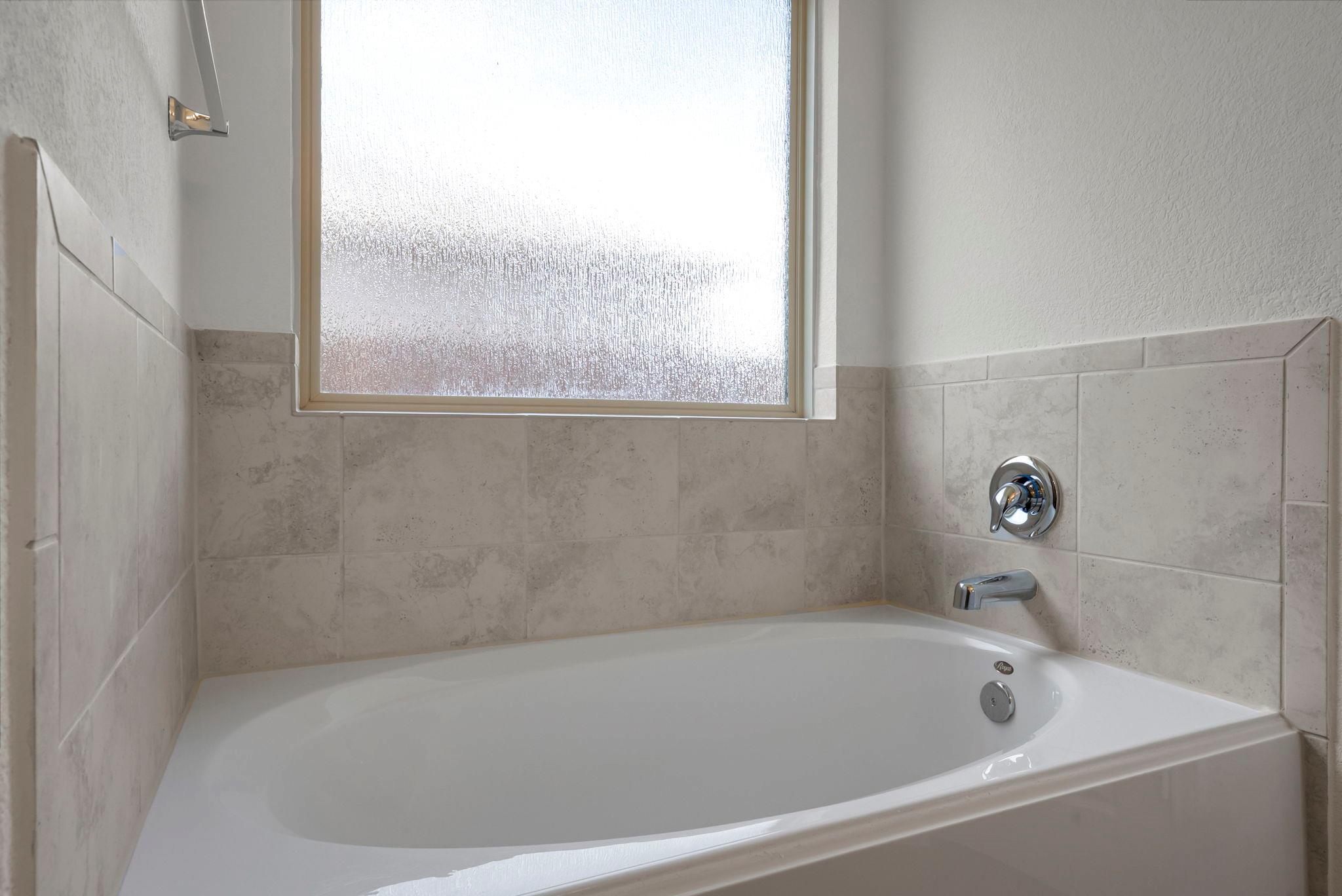 3489 Pauling Loop, Round Rock, TX 78665