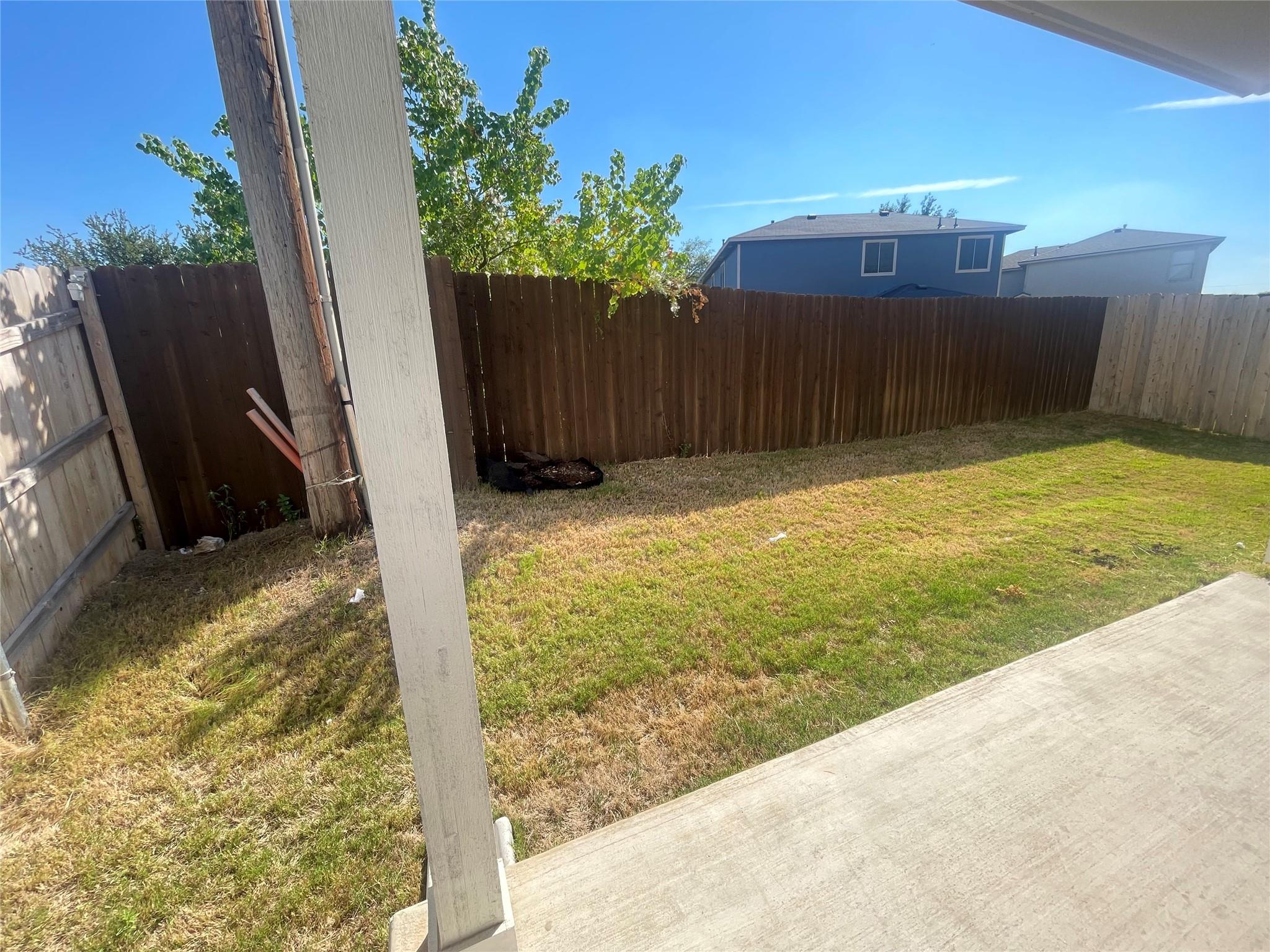 1611 Iberville Dr, Pflugerville, TX 78660