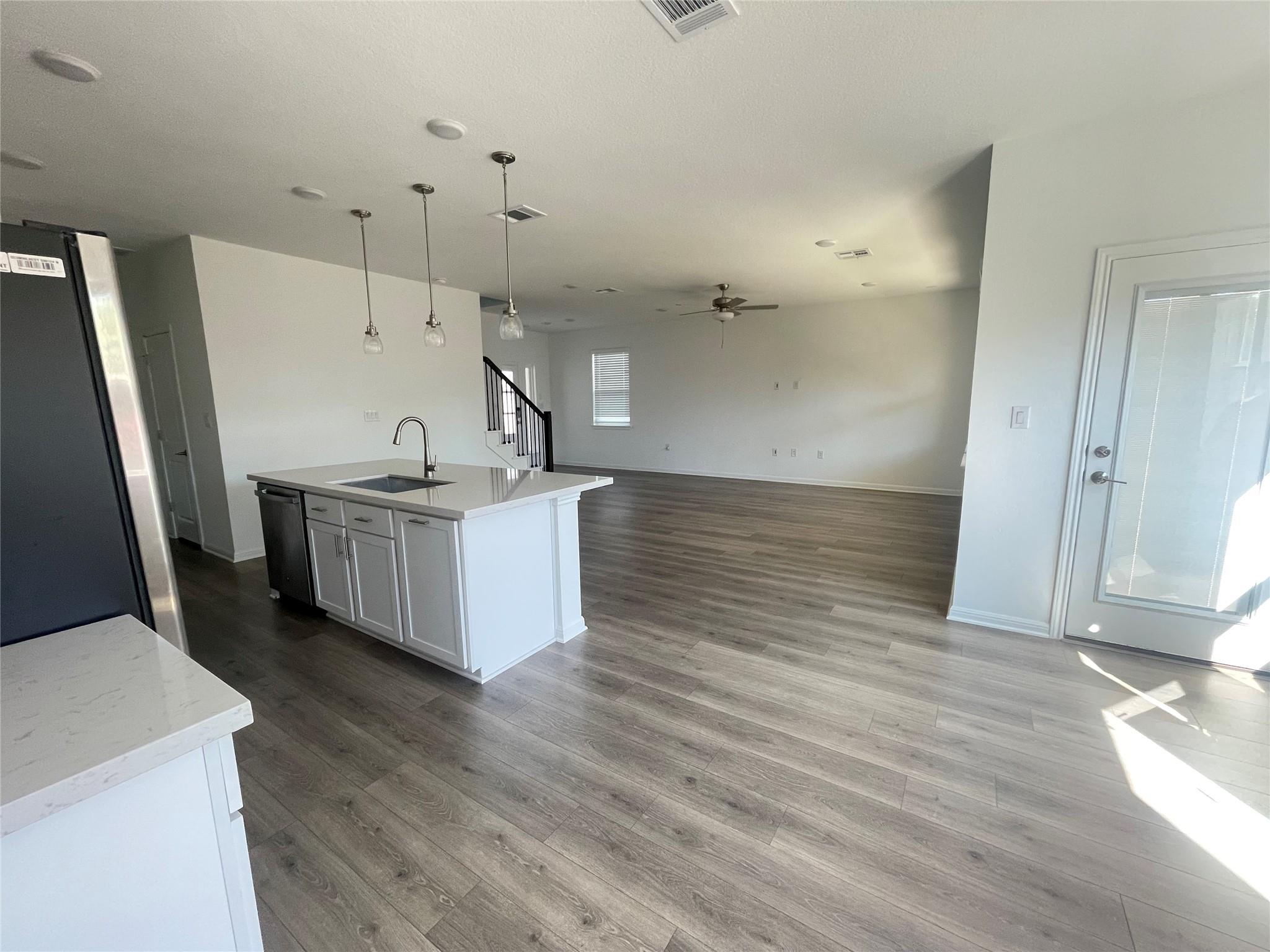 1611 Iberville Dr, Pflugerville, TX 78660