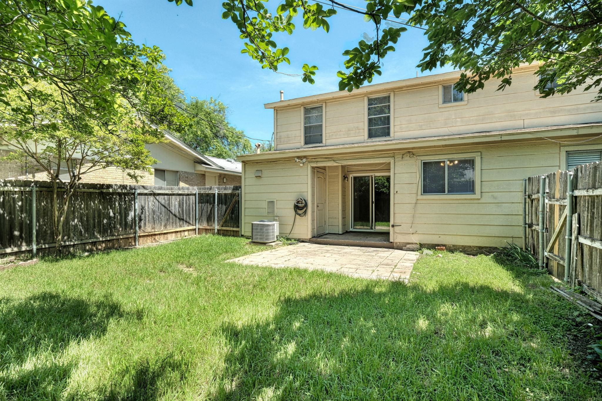 2711 Saint Edwards Cir # 1, Austin, TX 78704