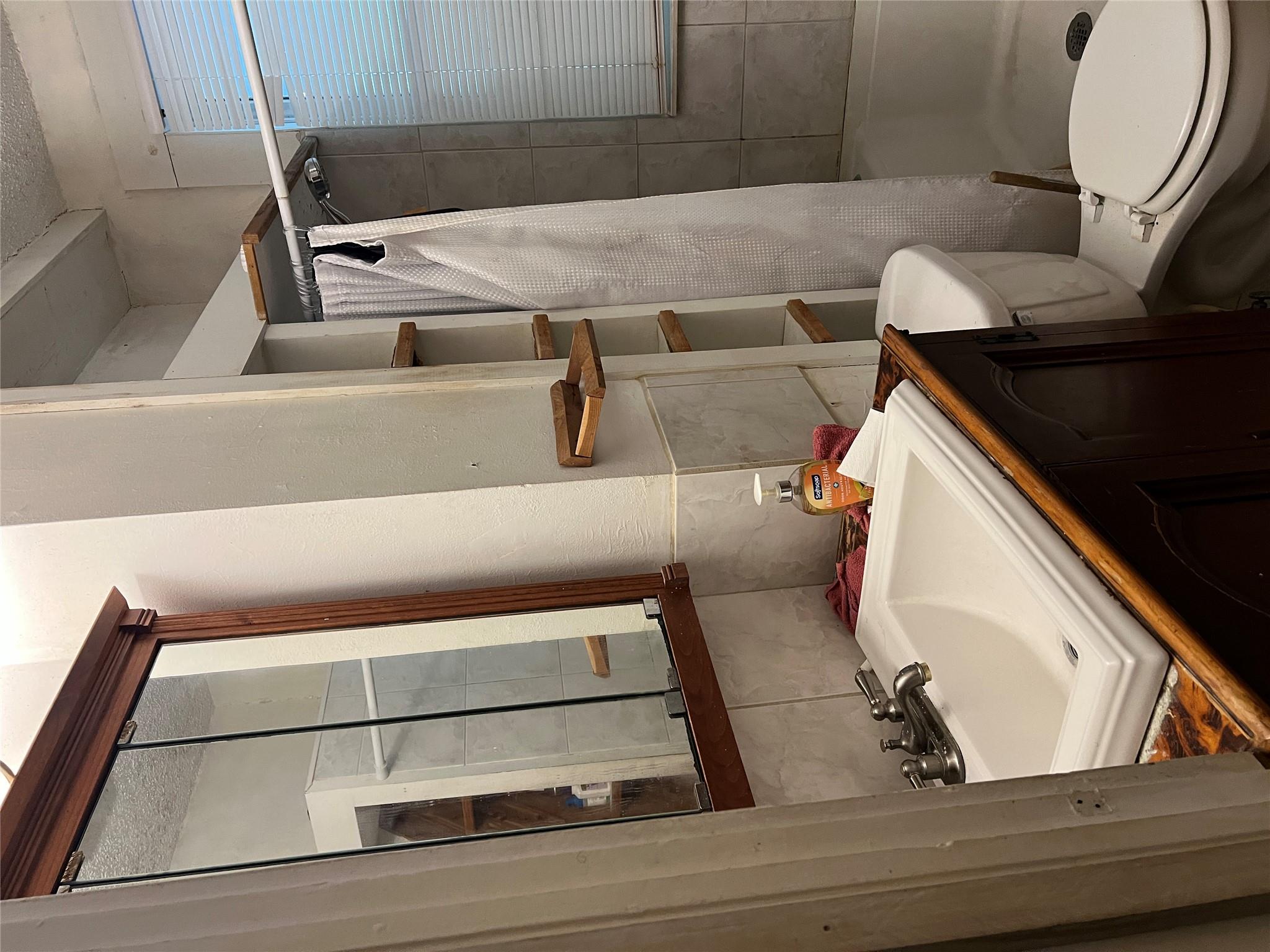 310 Smith Ln, San Marcos, TX 78666