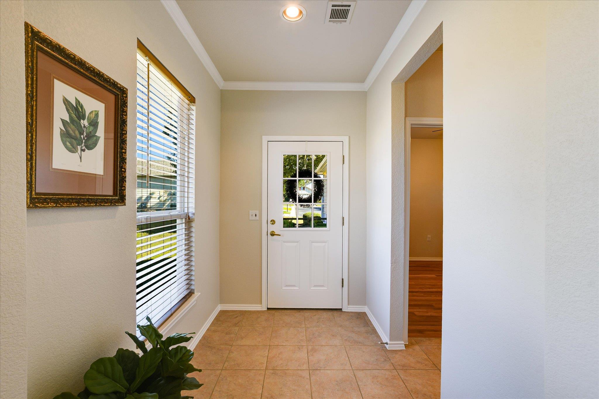 116 Bowie Cir, Georgetown, TX 78633