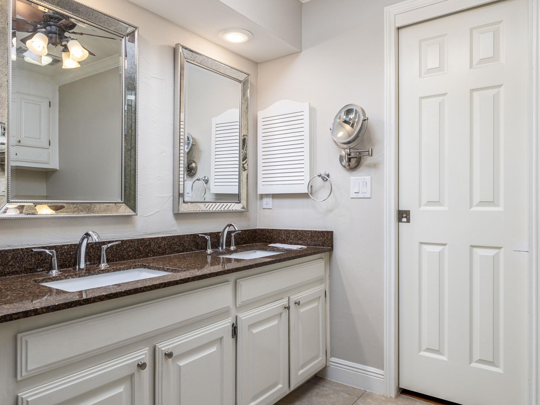 3804 Williamsburg Cir, Austin, TX 78731