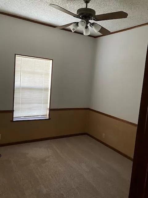 105 E Evans St, Leander, TX 78641