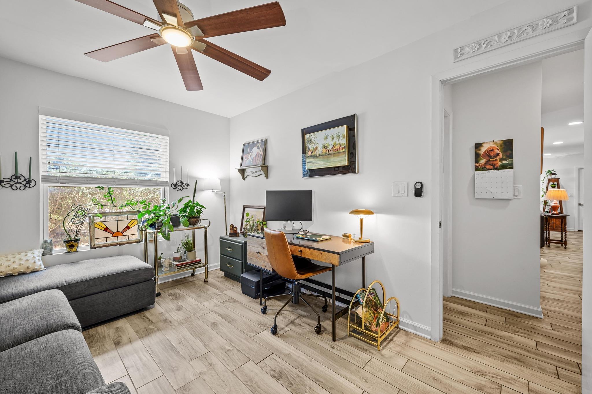 1900 Ohlen Rd, Austin, TX 78757