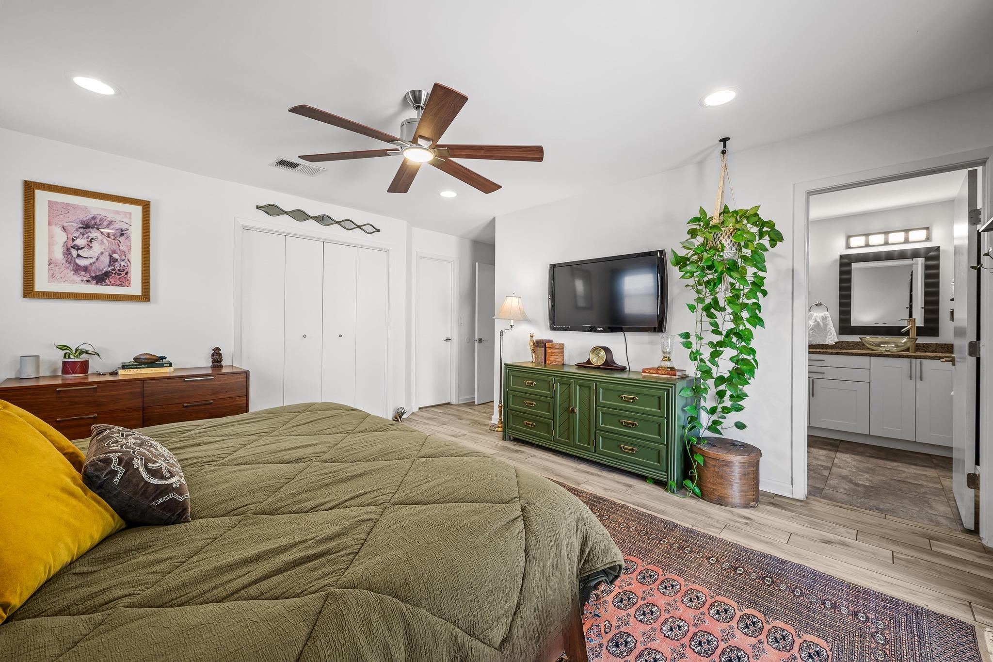 1900 Ohlen Rd, Austin, TX 78757