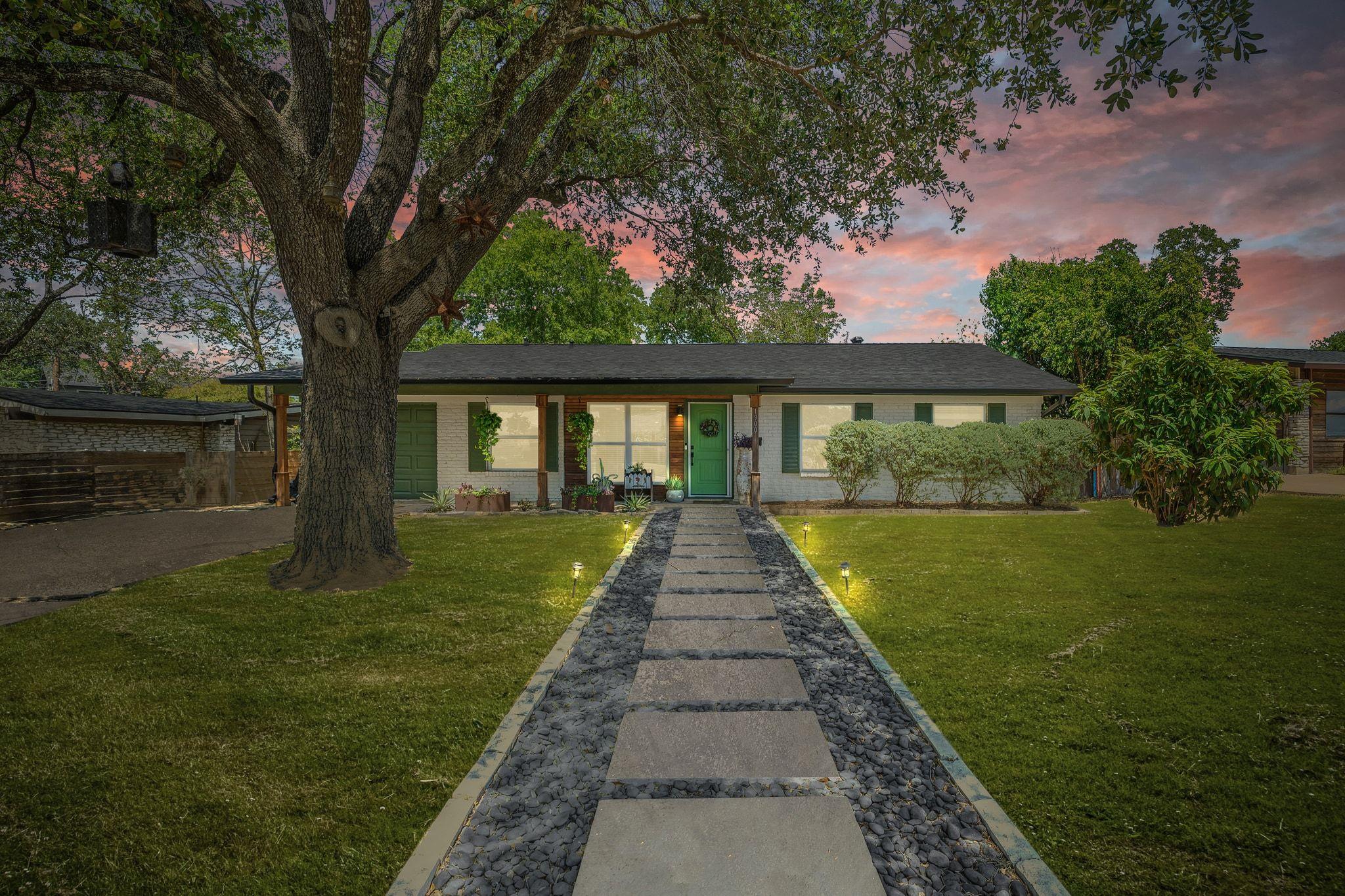 1900 Ohlen Rd, Austin, TX 78757