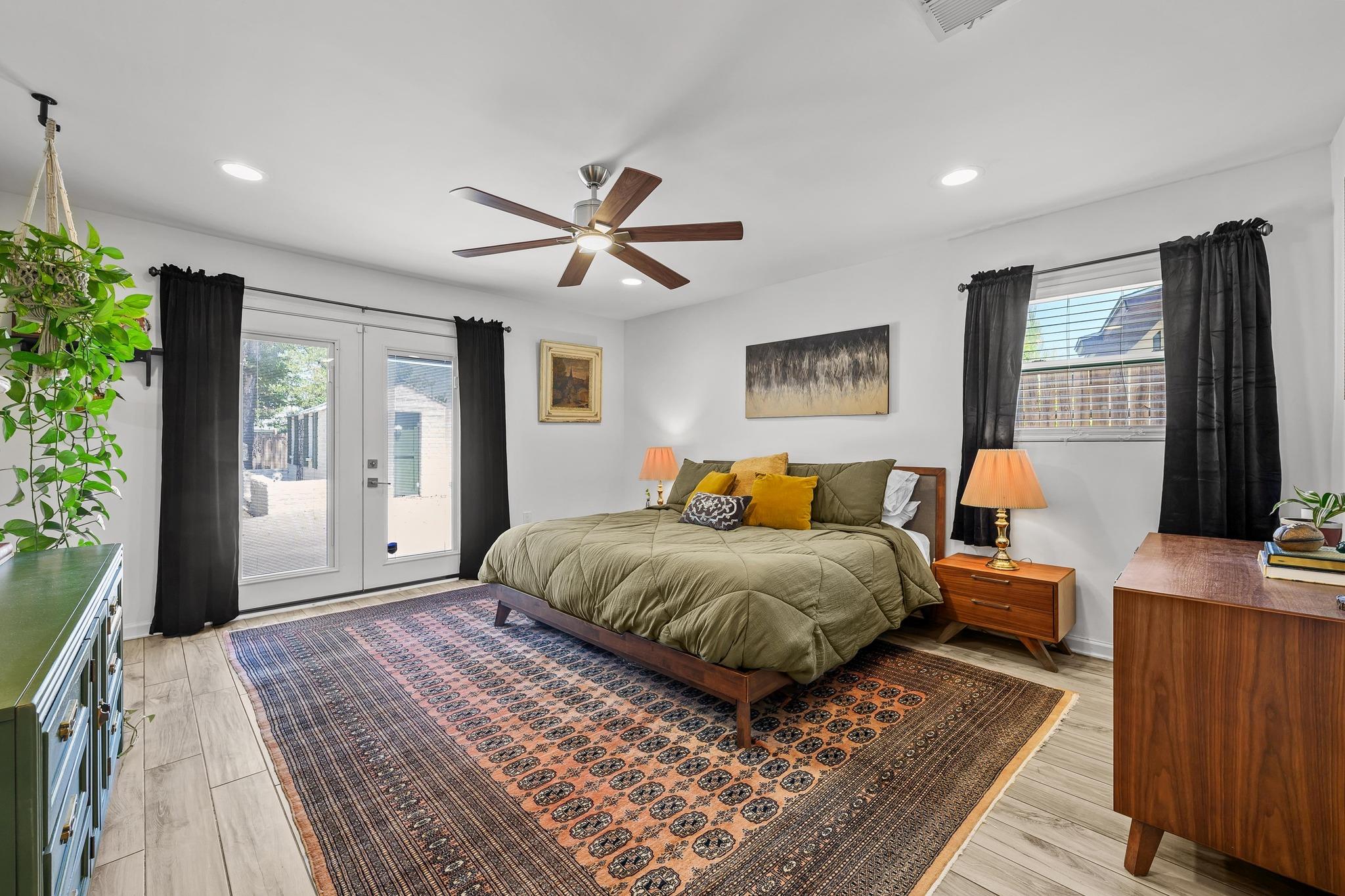 1900 Ohlen Rd, Austin, TX 78757